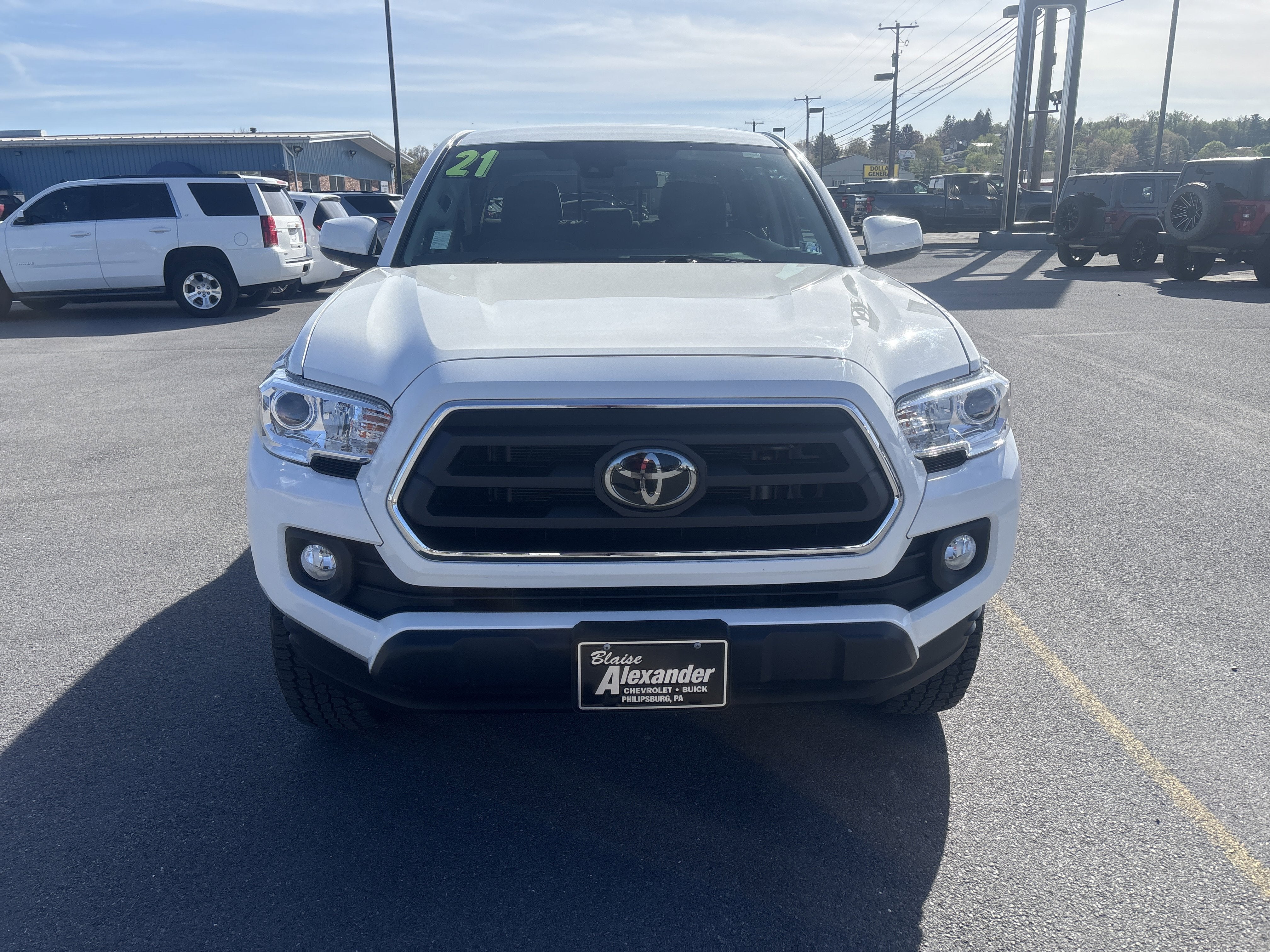 2021 Toyota Tacoma 4WD SR