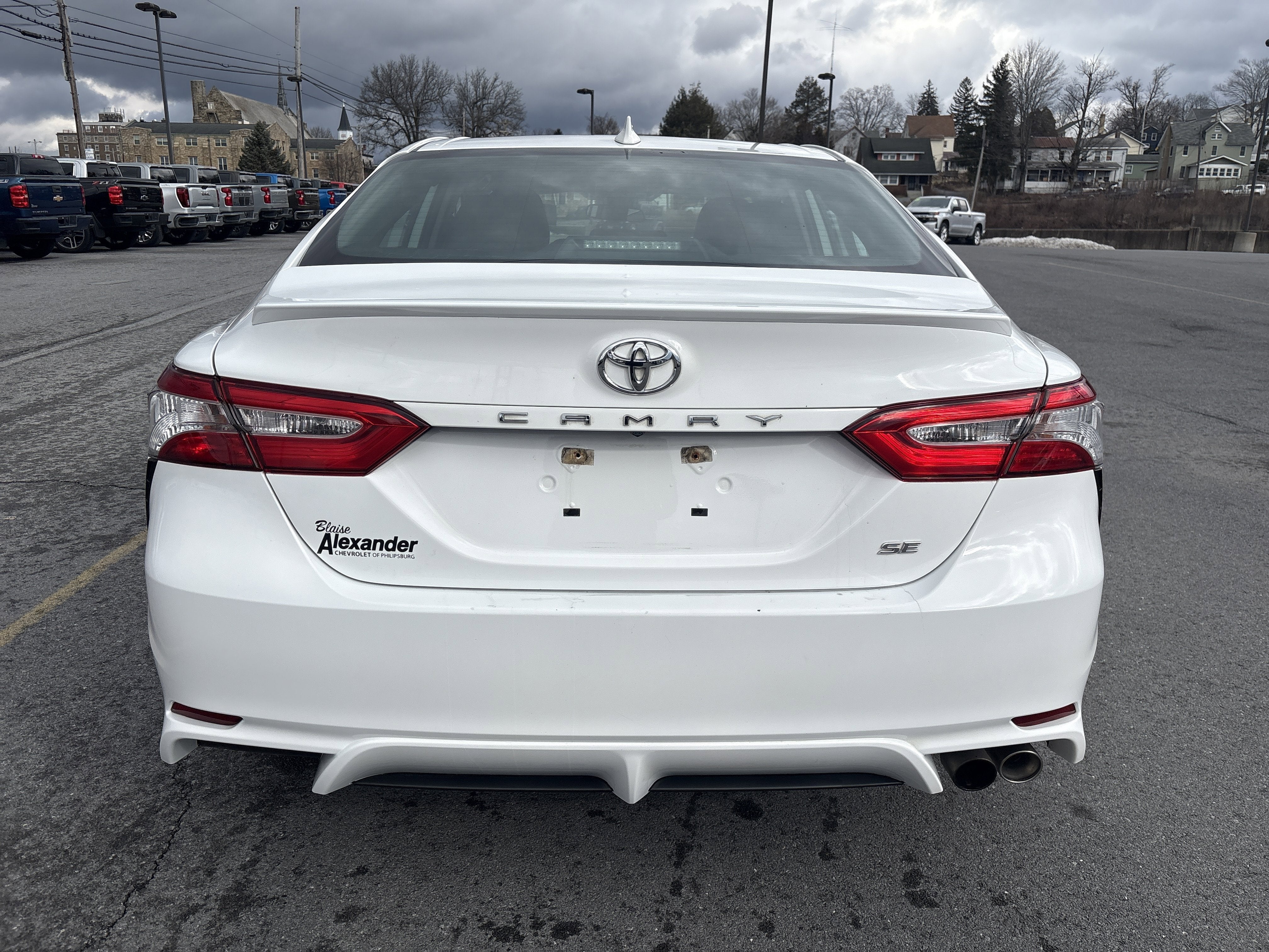 2020 Toyota Camry SE
