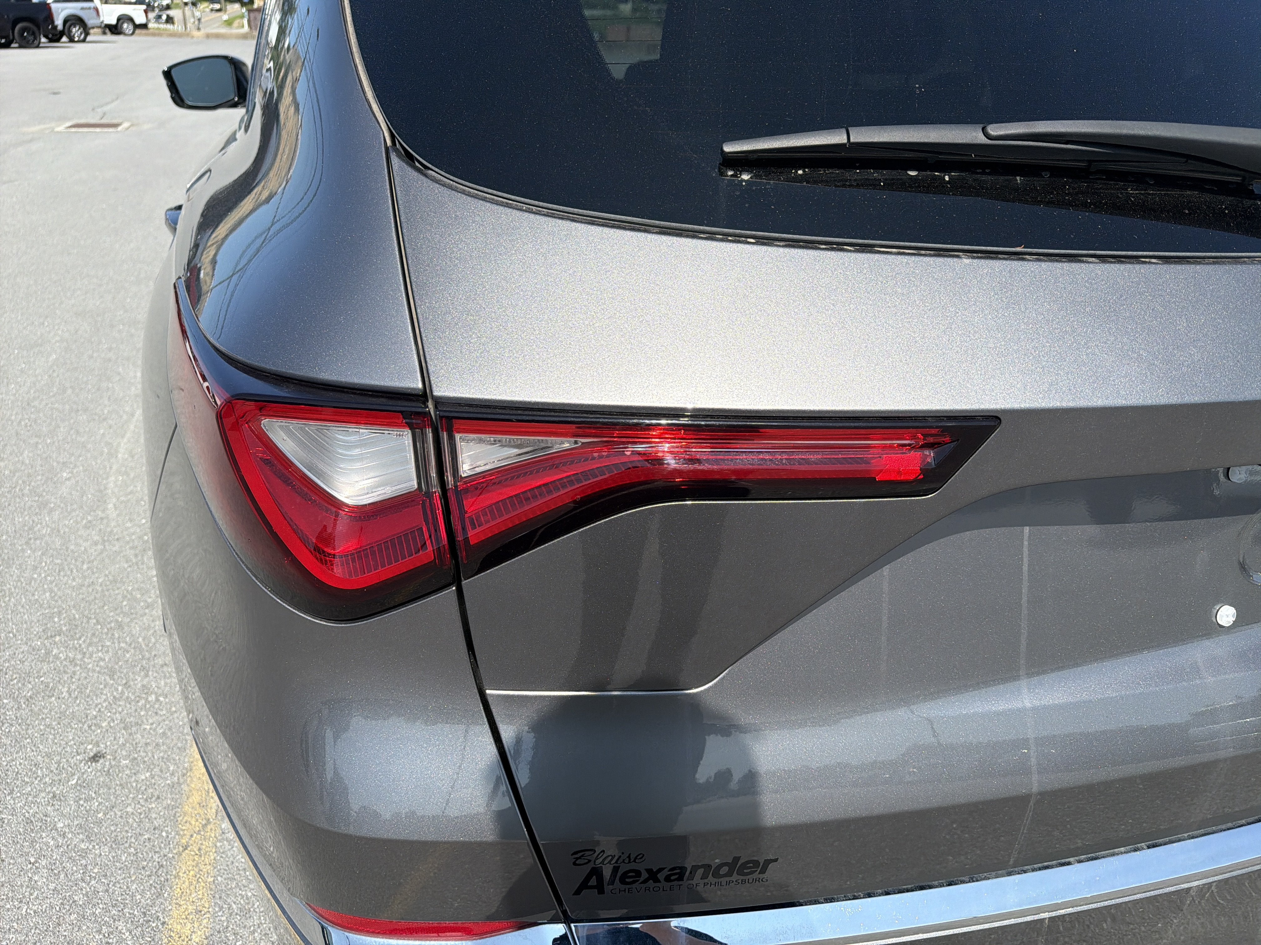 2023 Acura MDX w/Technology Package