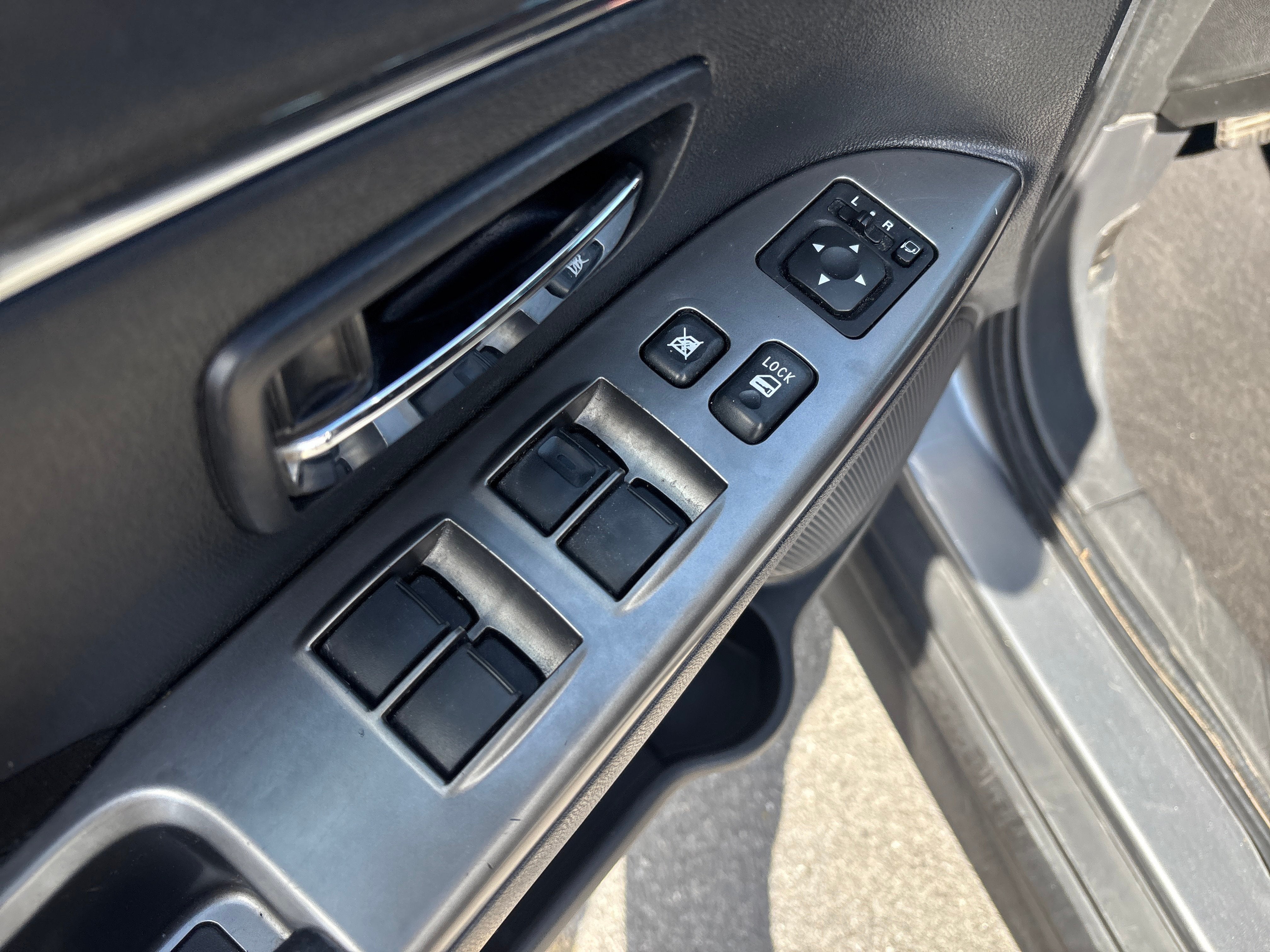 2020 Mitsubishi Outlander Sport ES 2.0