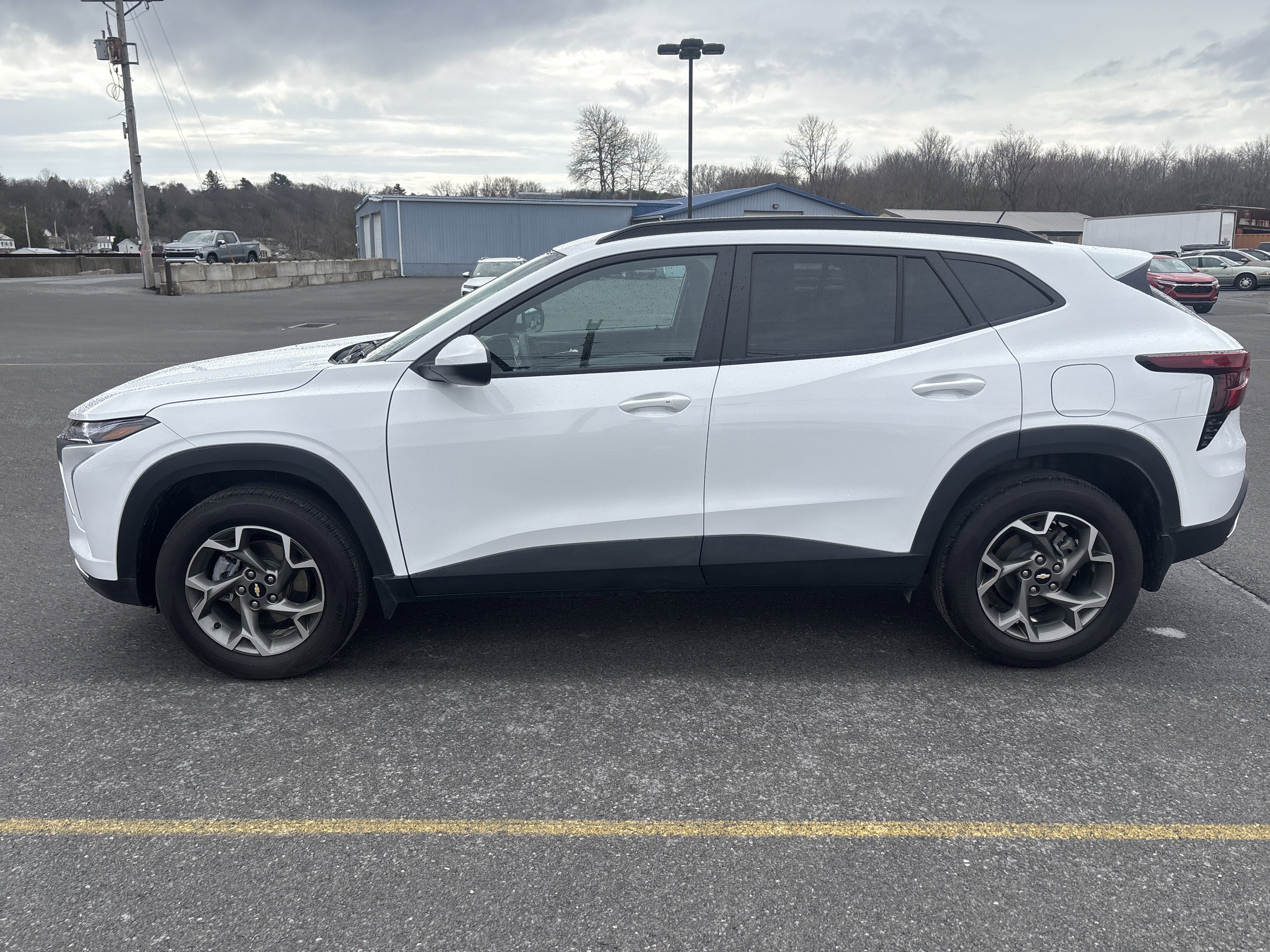 2025 Chevrolet Trax LT