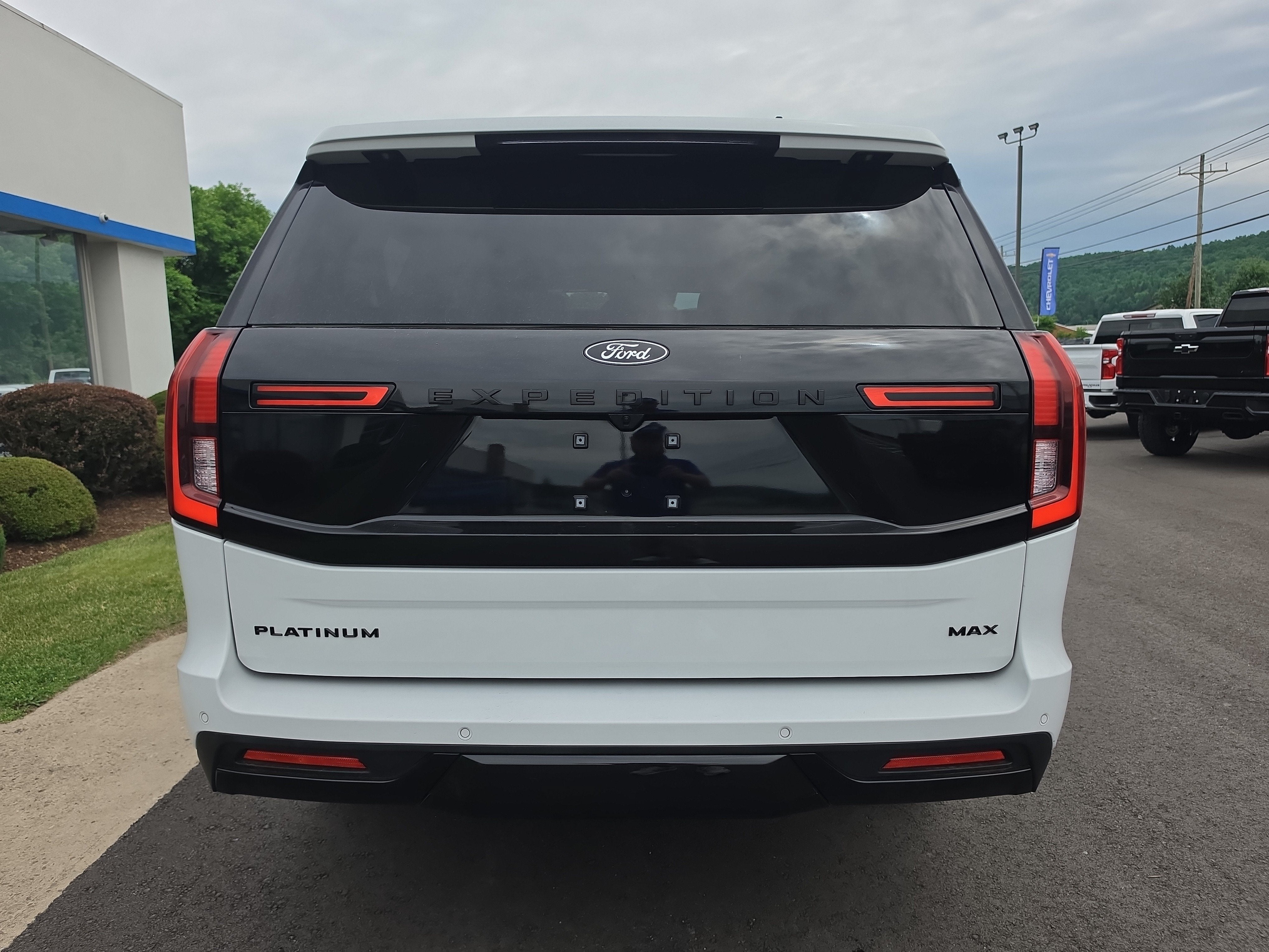 2025 Ford Expedition Max Platinum