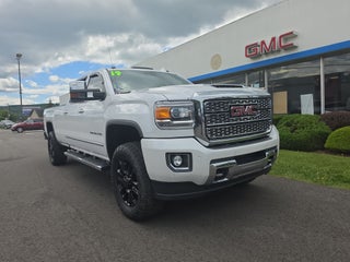 2019 GMC Sierra 3500 HD Denali