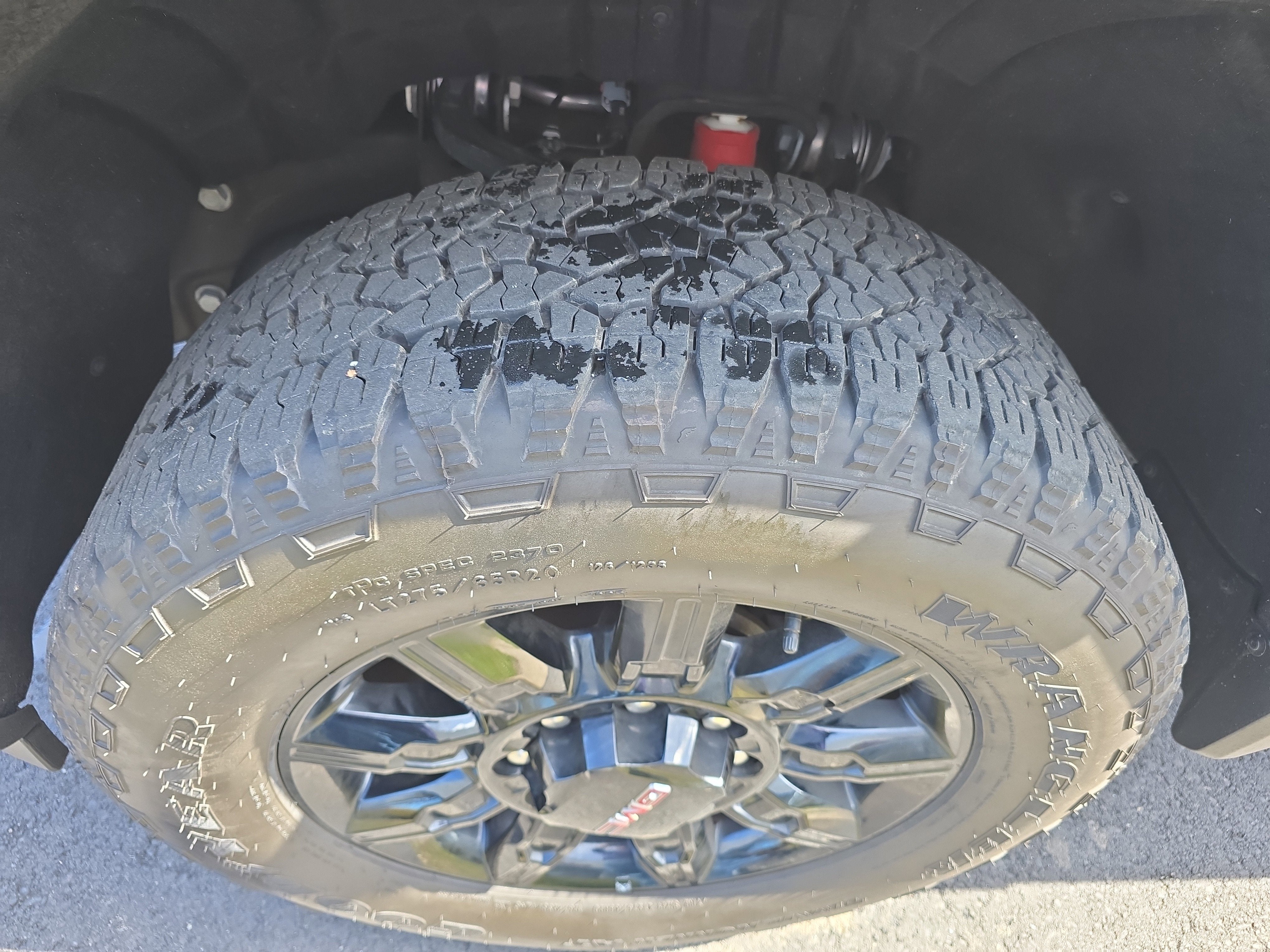 2025 GMC Sierra 2500 HD AT4