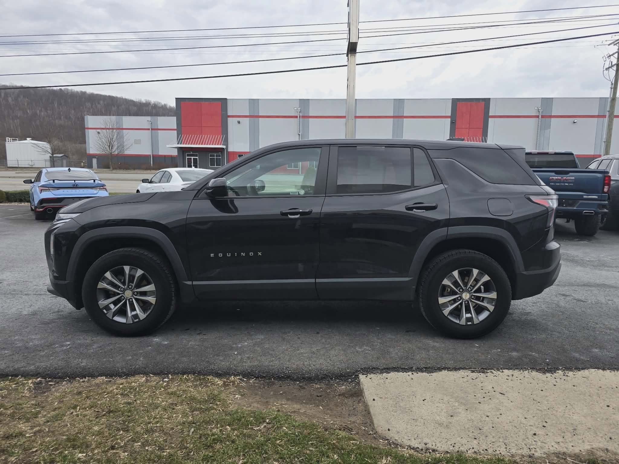 2025 Chevrolet Equinox LT