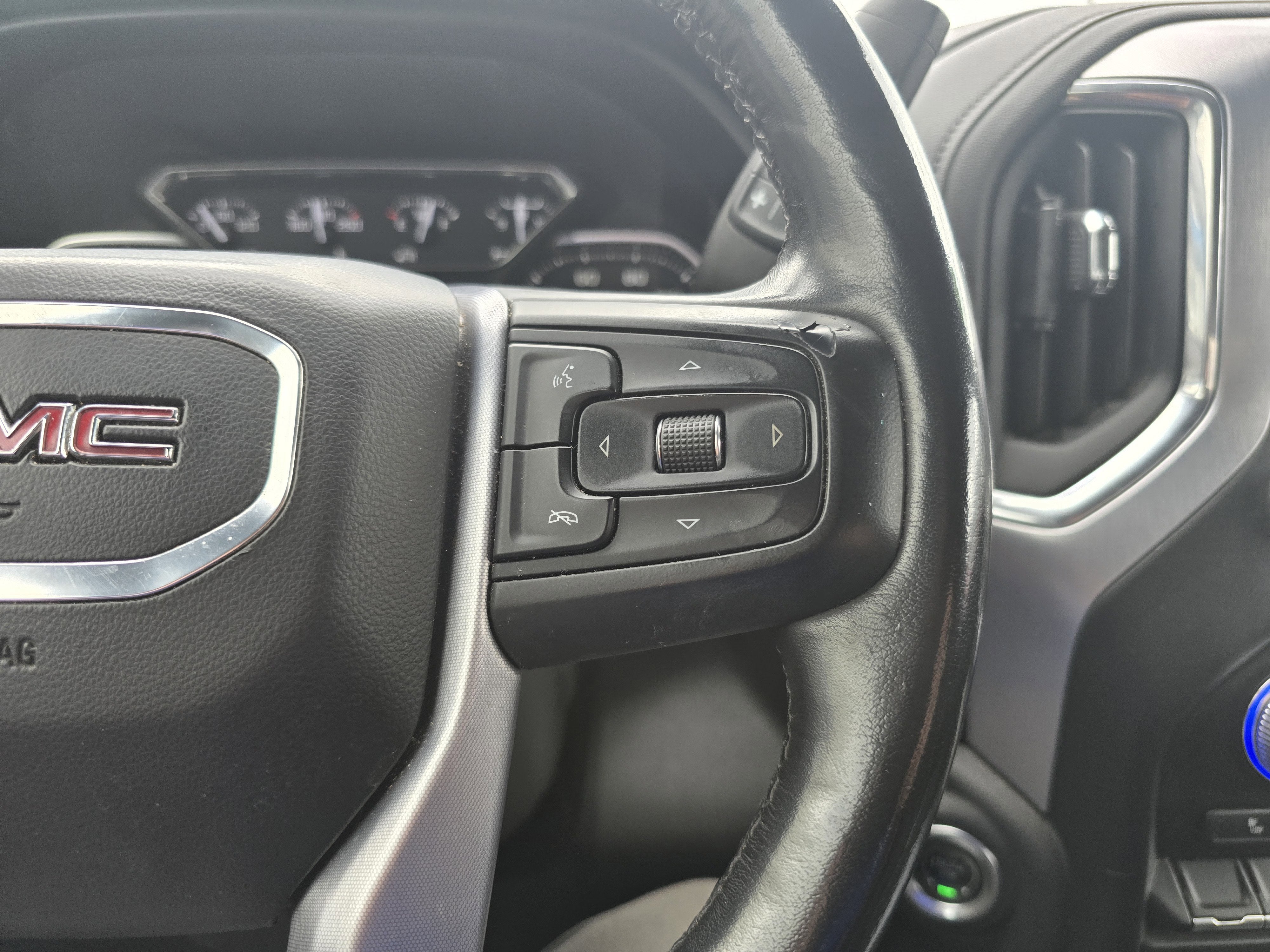 2020 GMC Sierra 1500 SLE