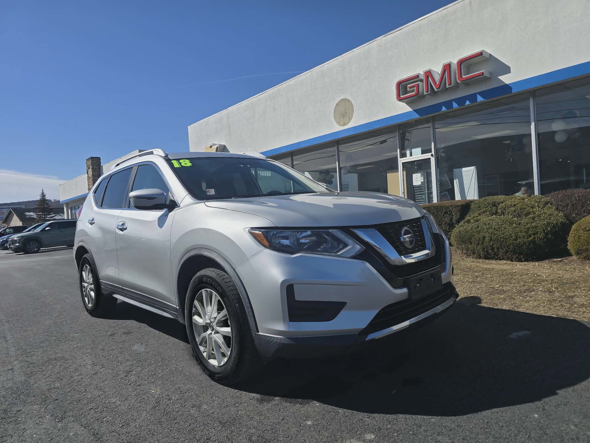 2018 Nissan Rogue SV
