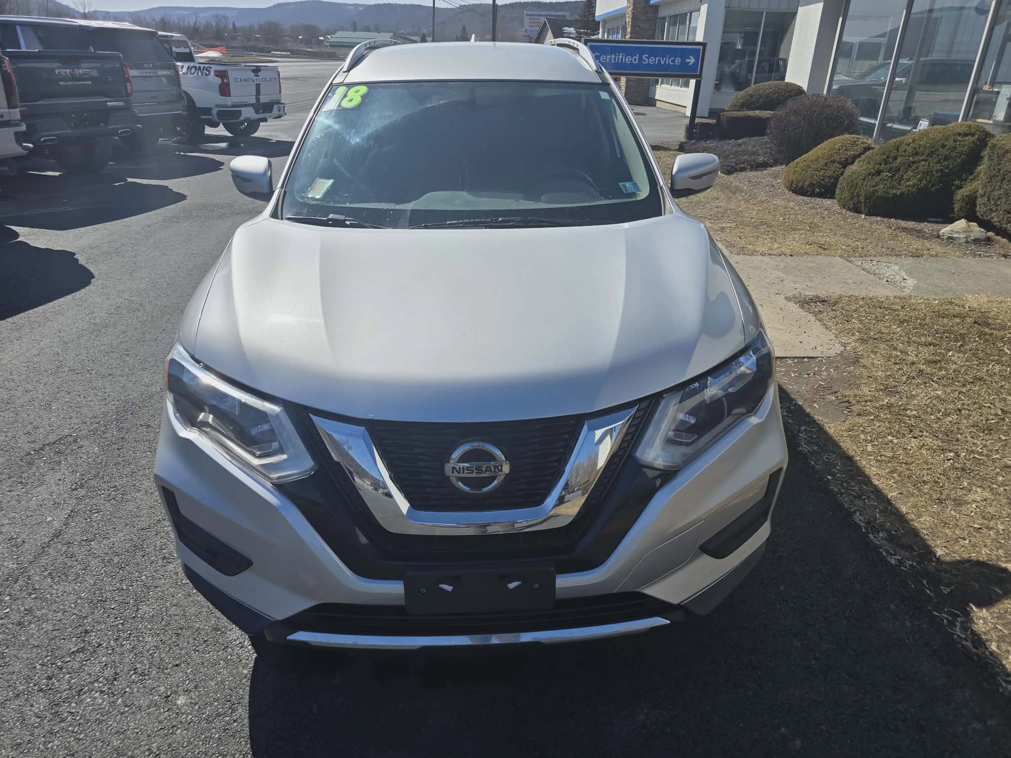 2018 Nissan Rogue SV