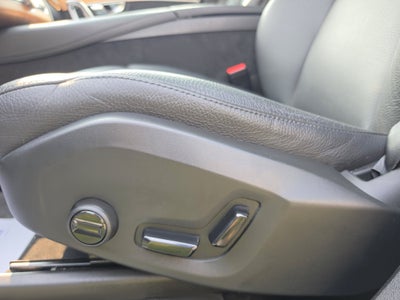2024 Volvo XC90 Plus Bright Theme