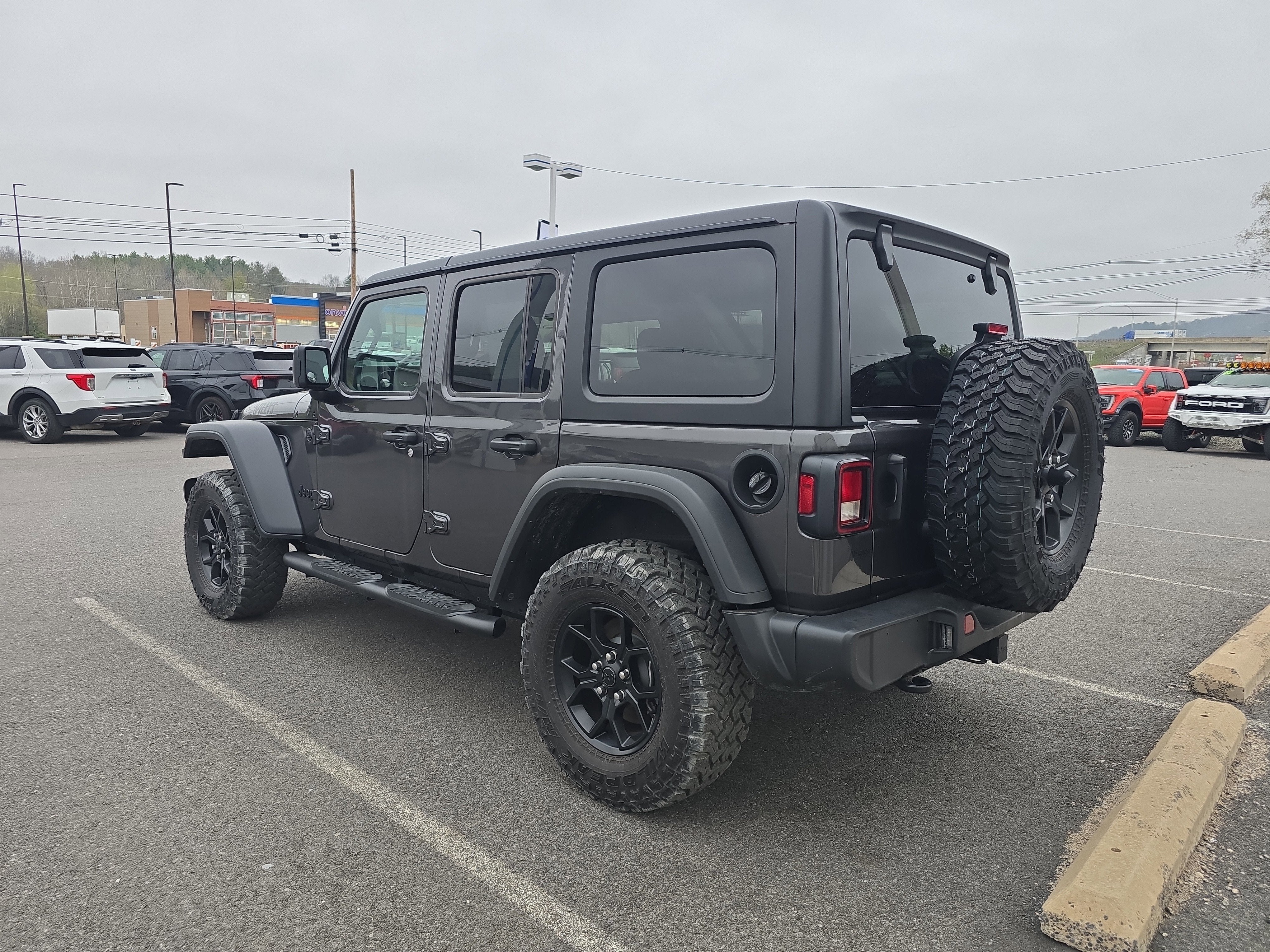 2024 Jeep Wrangler Willys