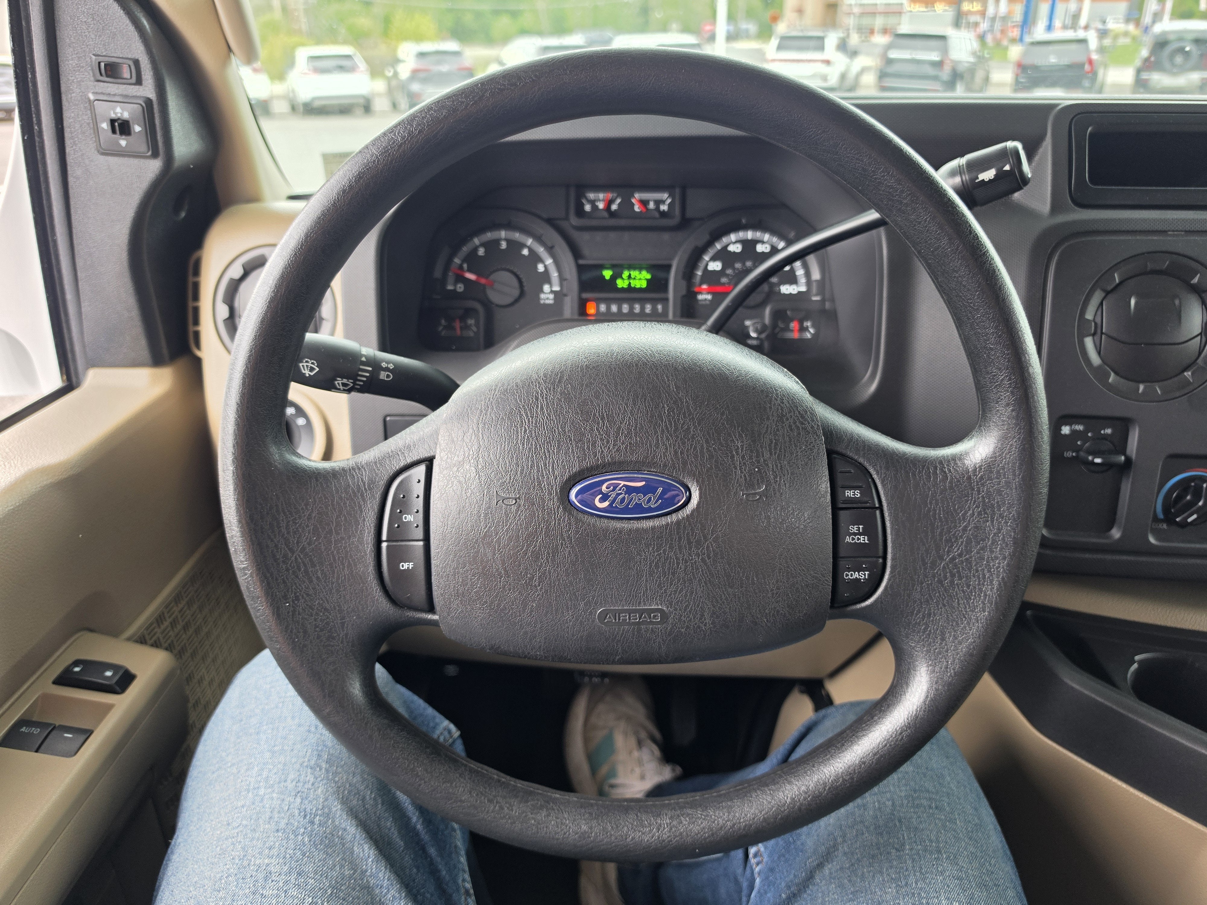 2012 Ford Econoline Commercial Cutaway Base