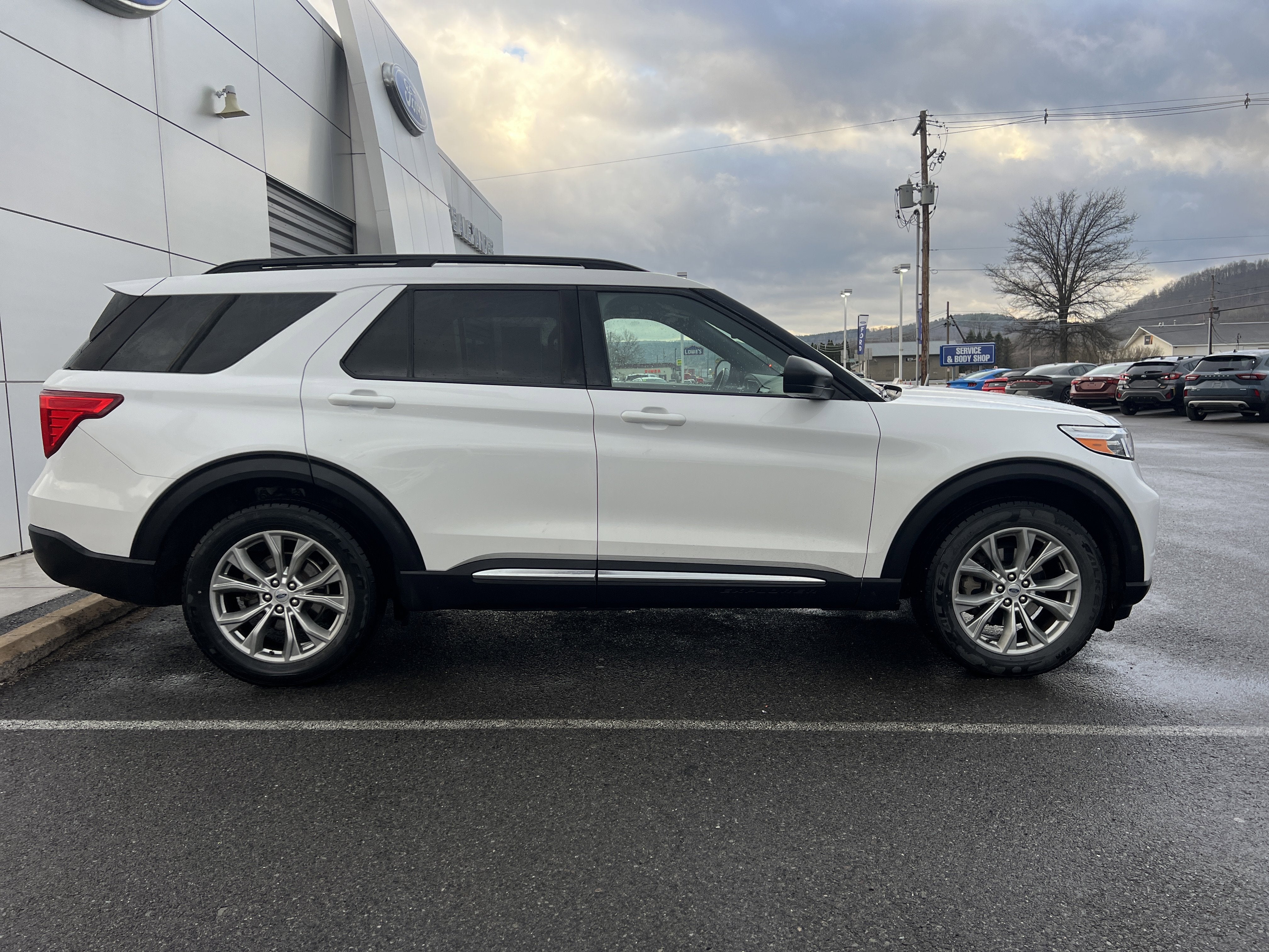 2020 Ford Explorer XLT