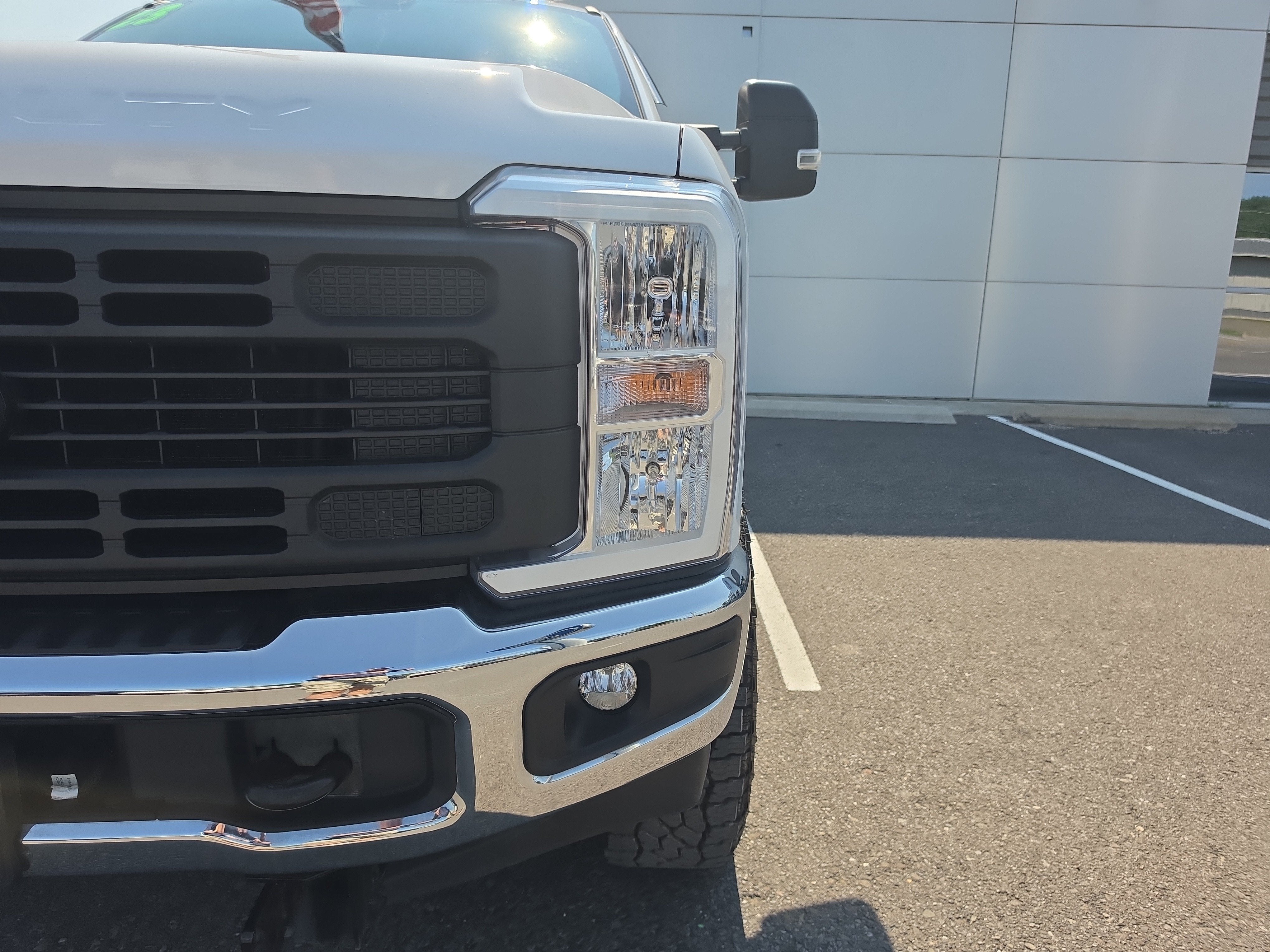 2023 Ford Super Duty F-350 SRW XL