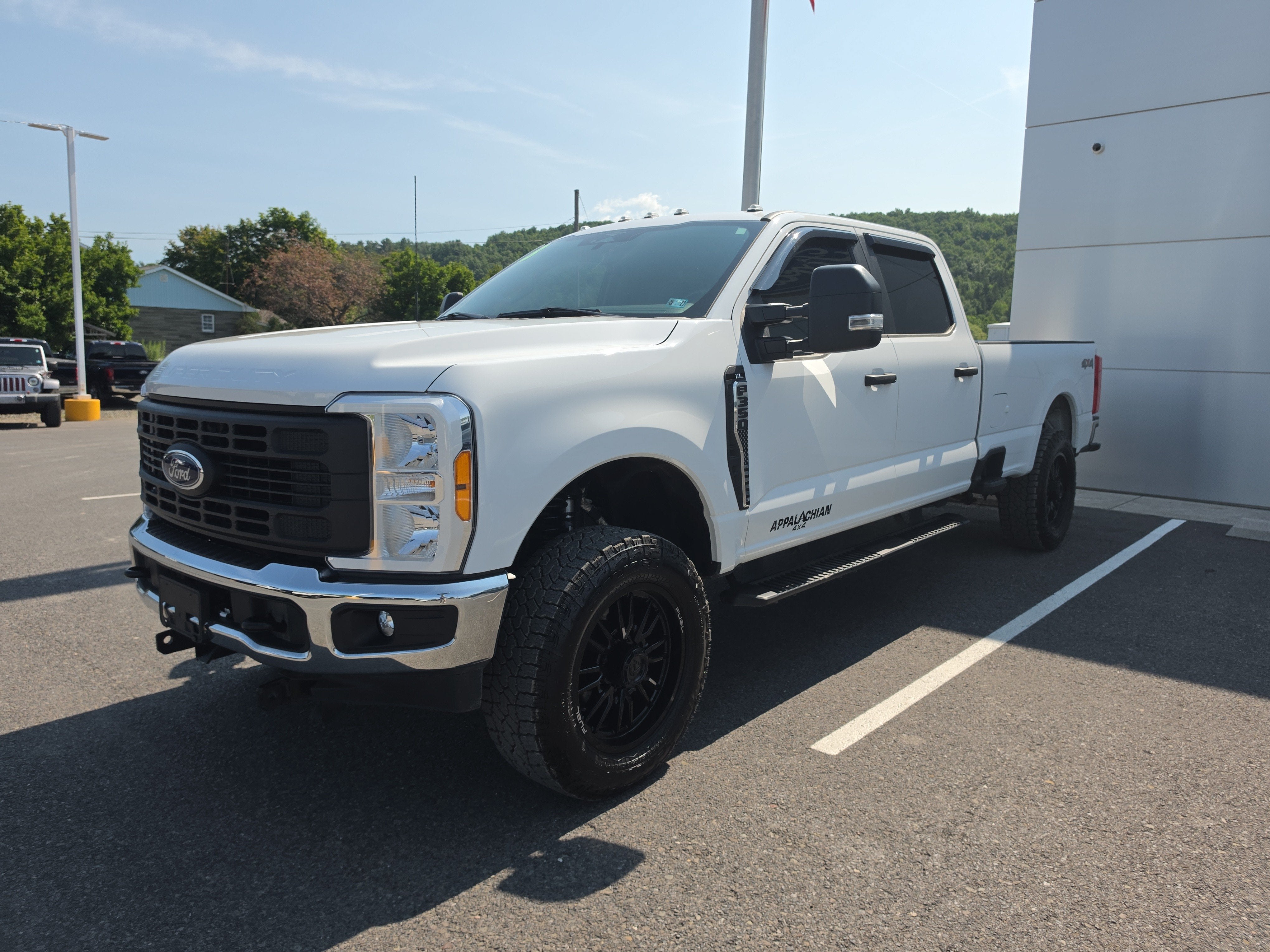 2023 Ford Super Duty F-350 SRW XL
