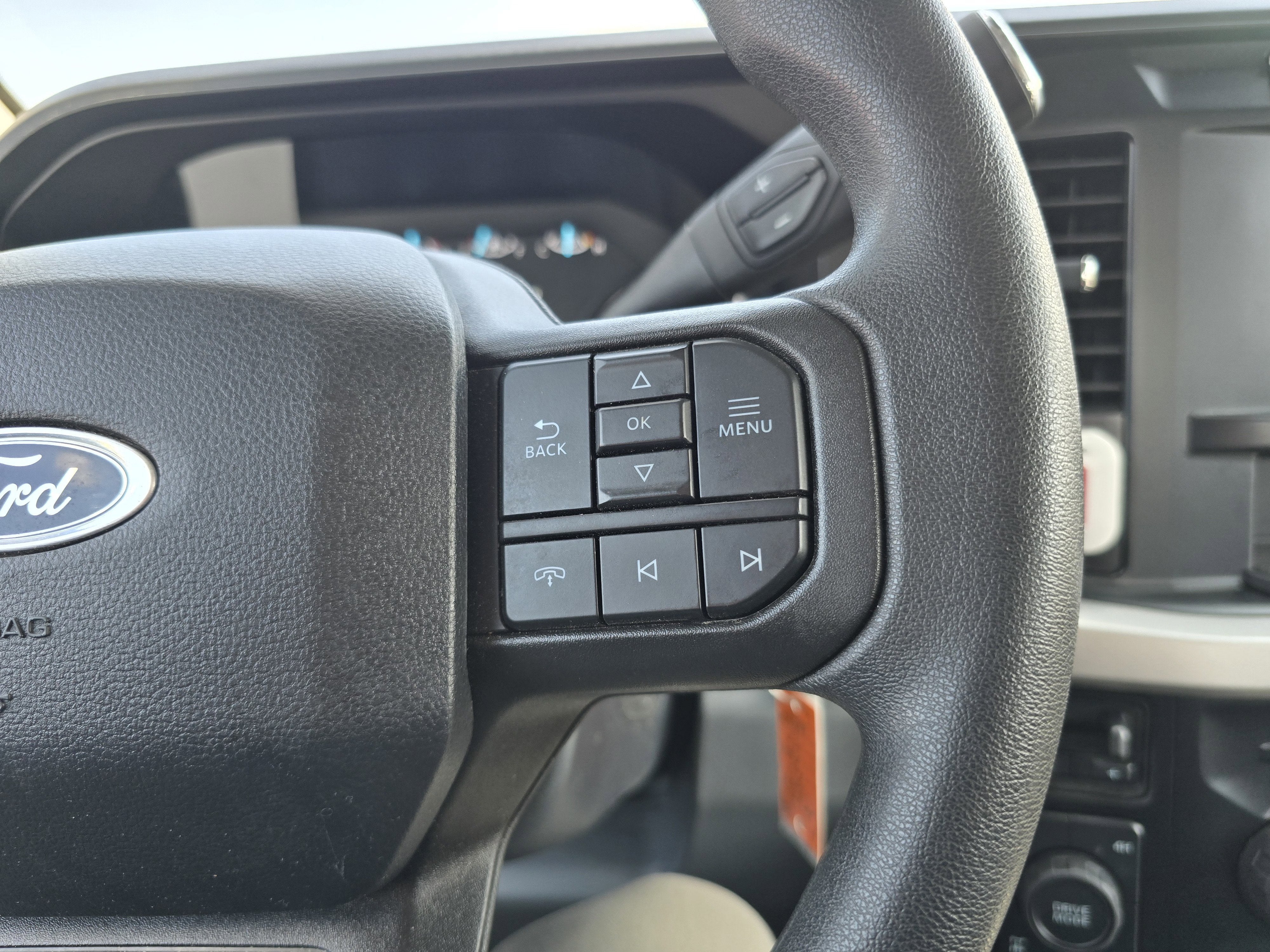 2023 Ford Super Duty F-350 SRW XL