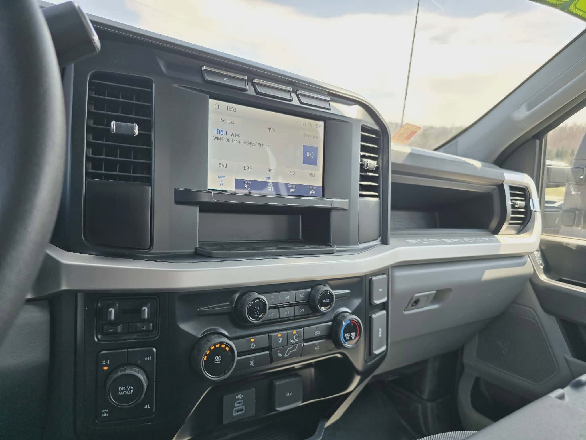 2023 Ford Super Duty F-350 SRW XL