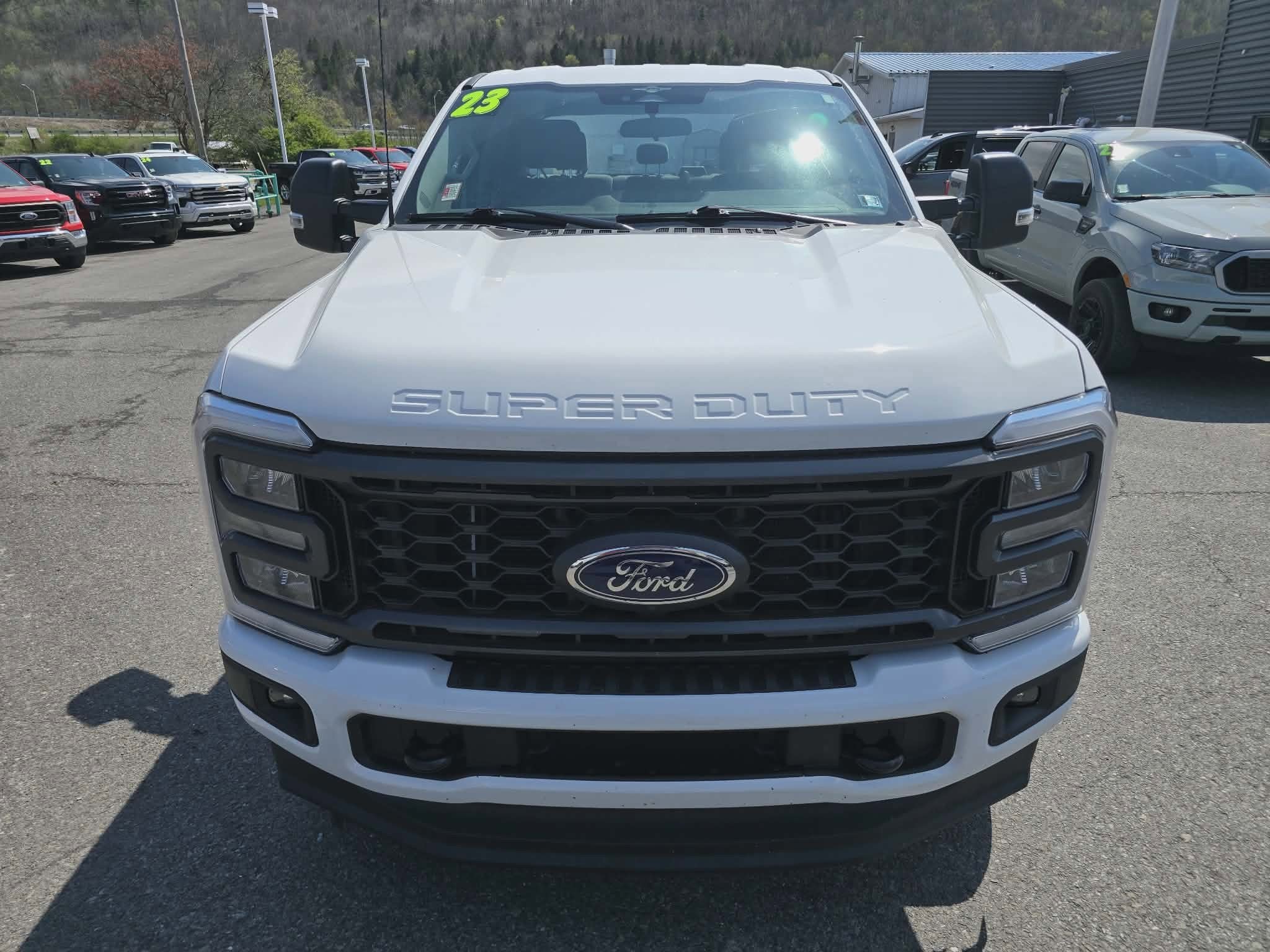 2023 Ford Super Duty F-350 SRW XL