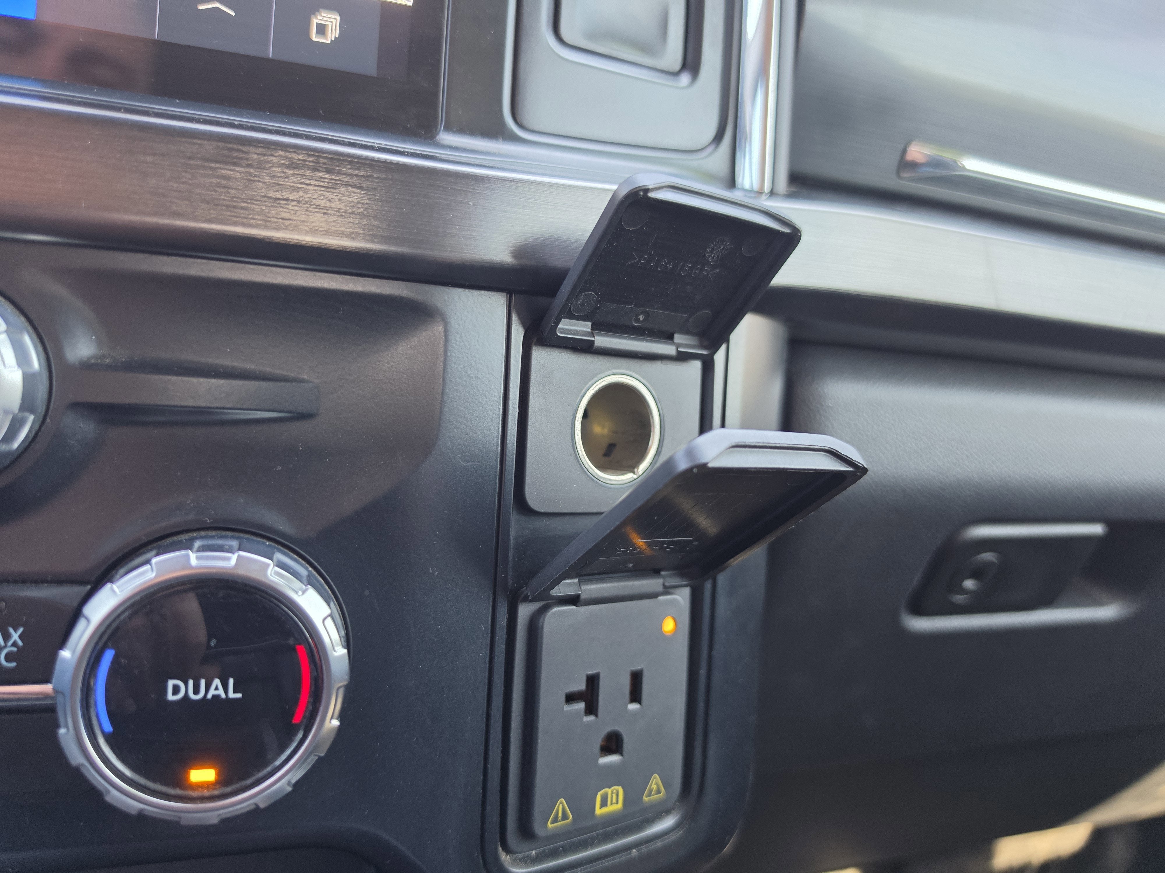 2023 Ford Super Duty F-350 SRW LARIAT
