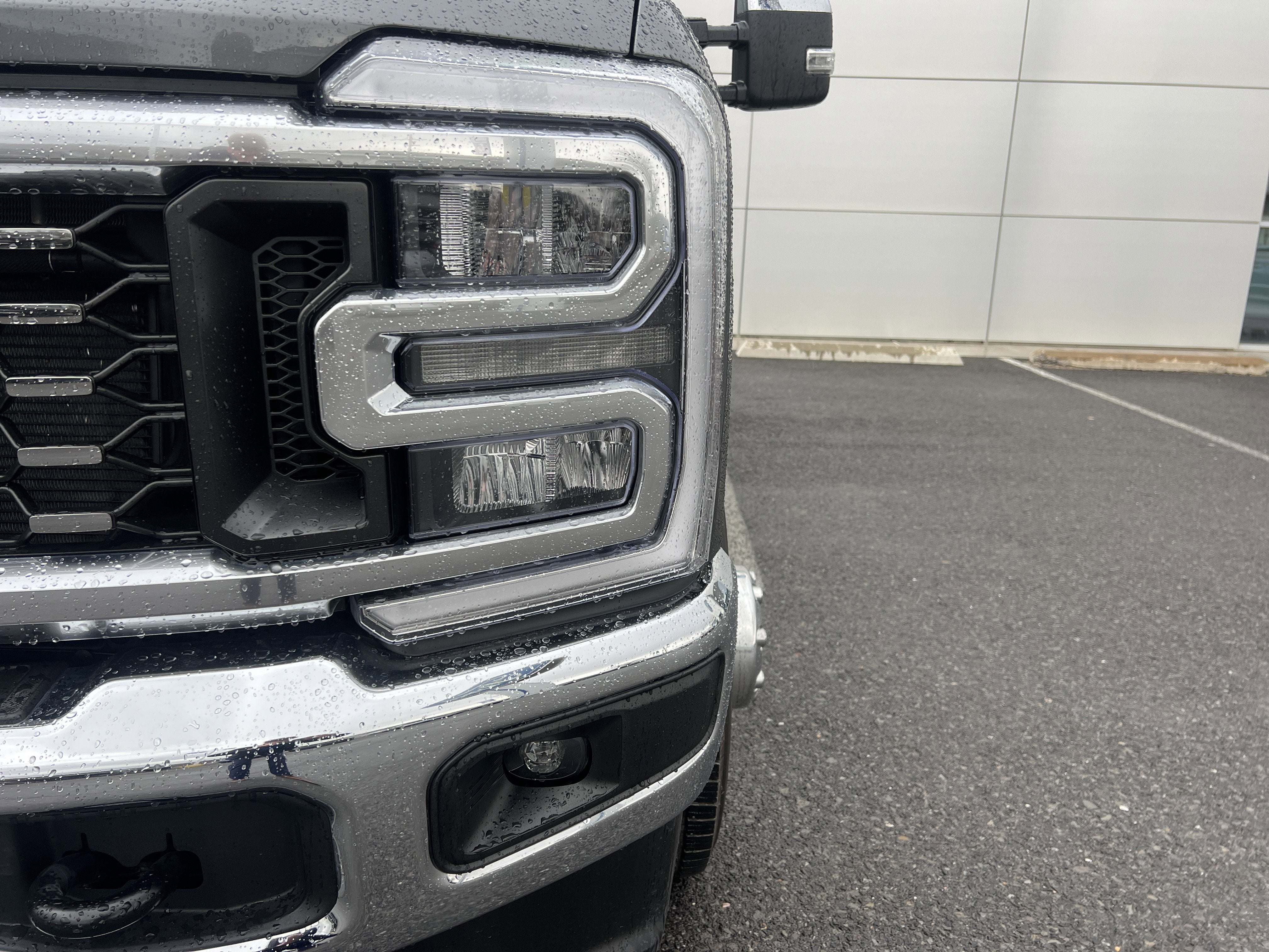 2025 Ford Super Duty F-350 DRW LARIAT