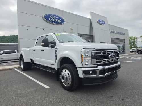 2024 Ford Super Duty F-450 DRW XLT