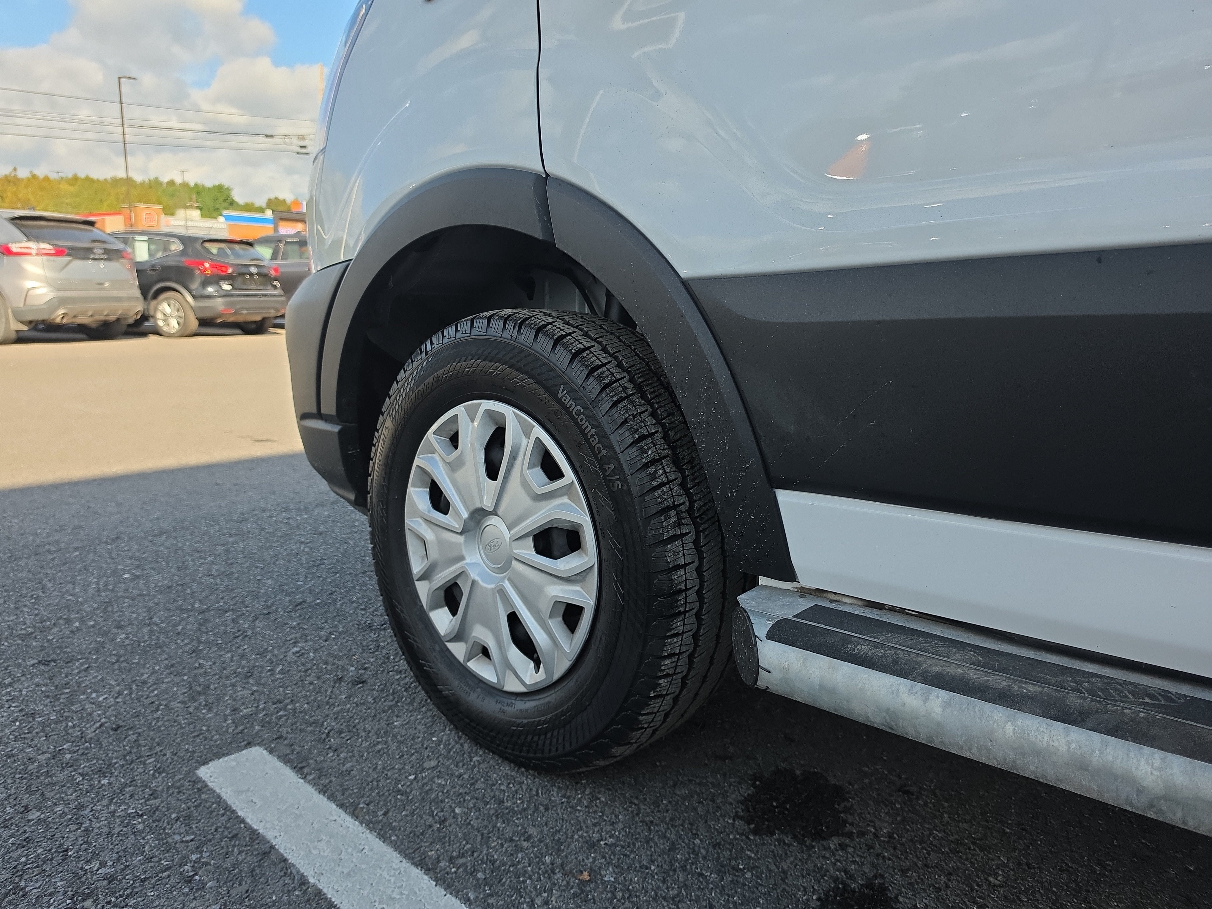 2025 Ford Transit Cargo Van Base