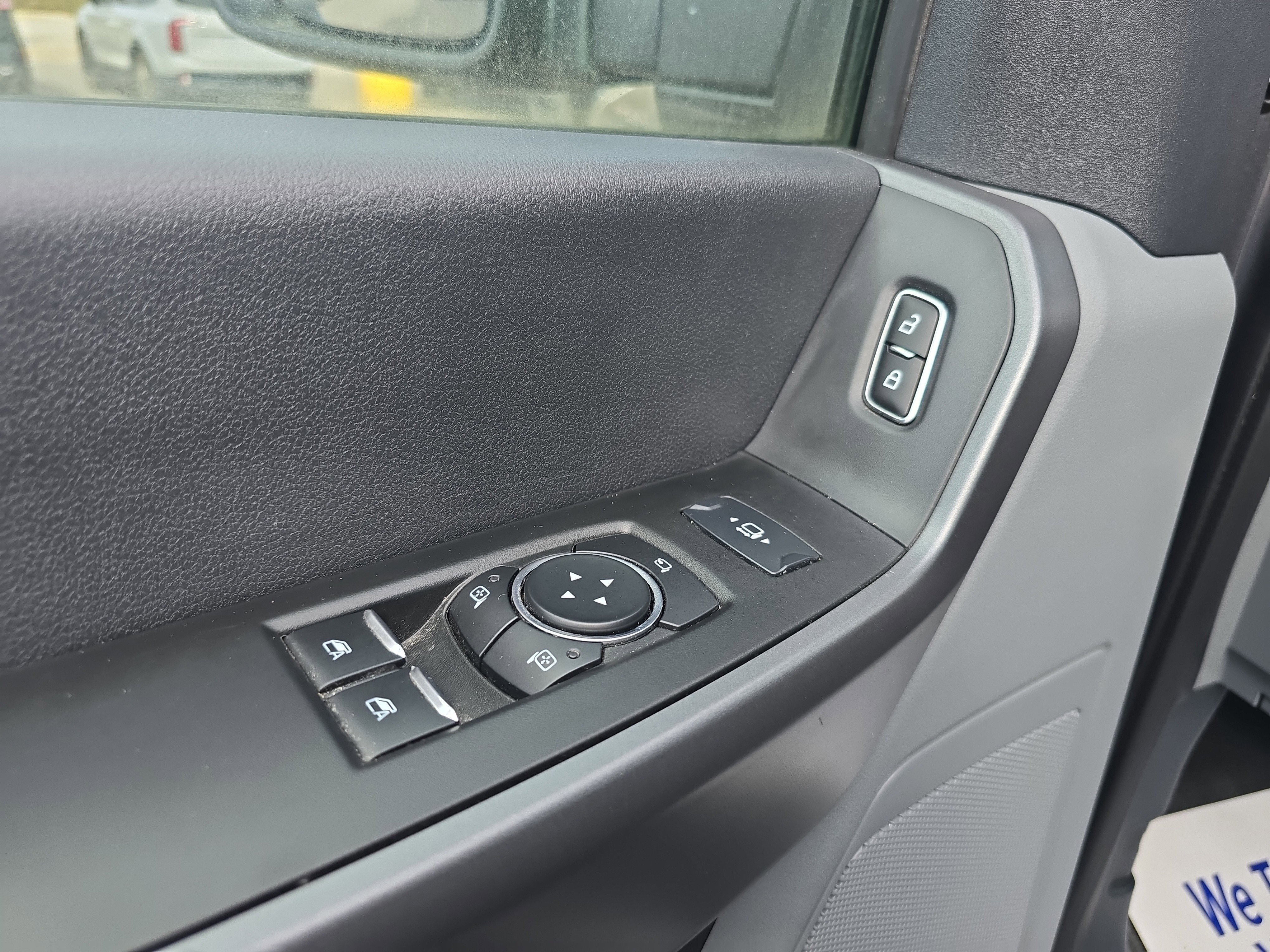2025 Ford Super Duty F-350 SRW XLT