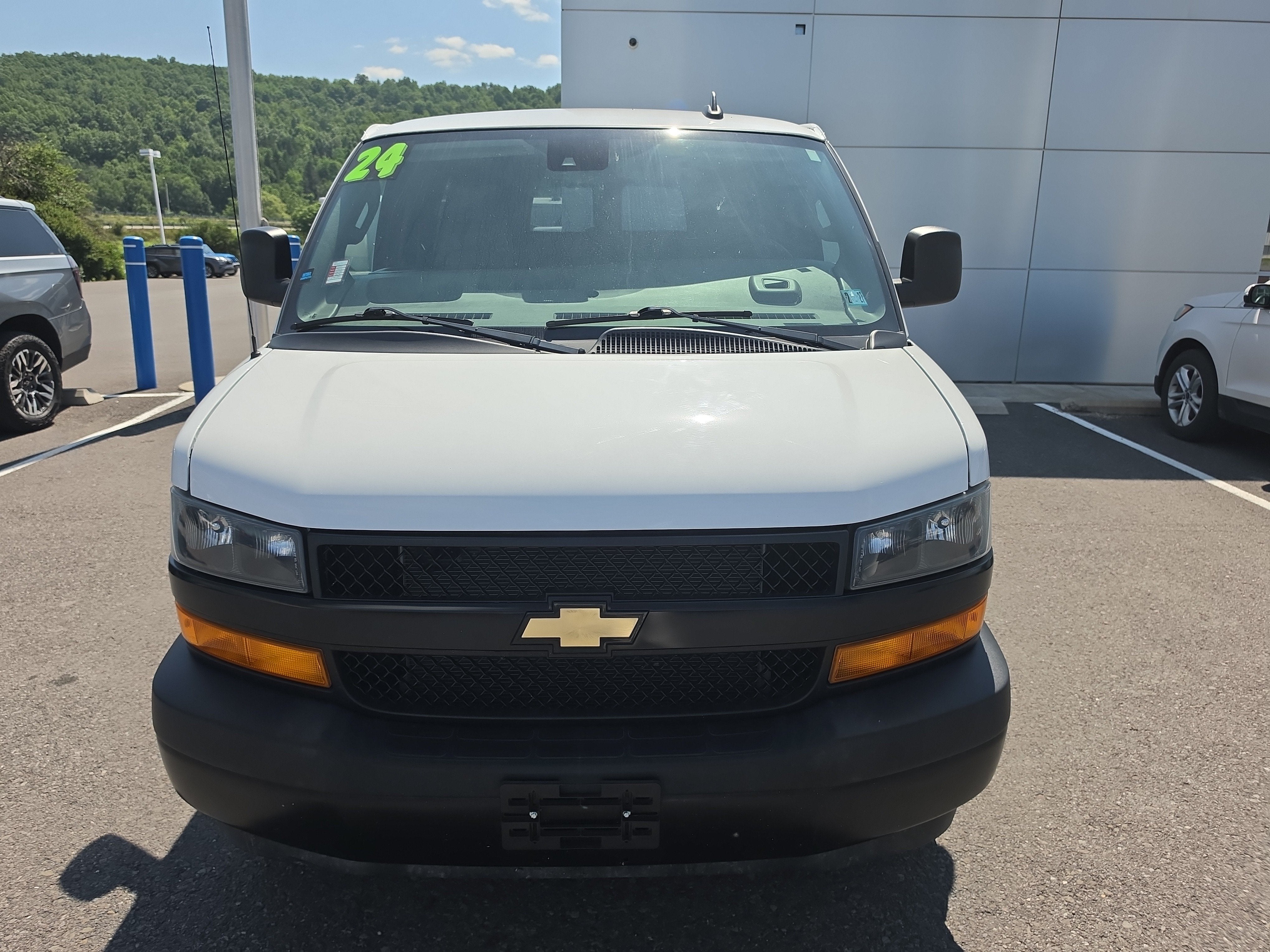 2024 Chevrolet Express Passenger LS