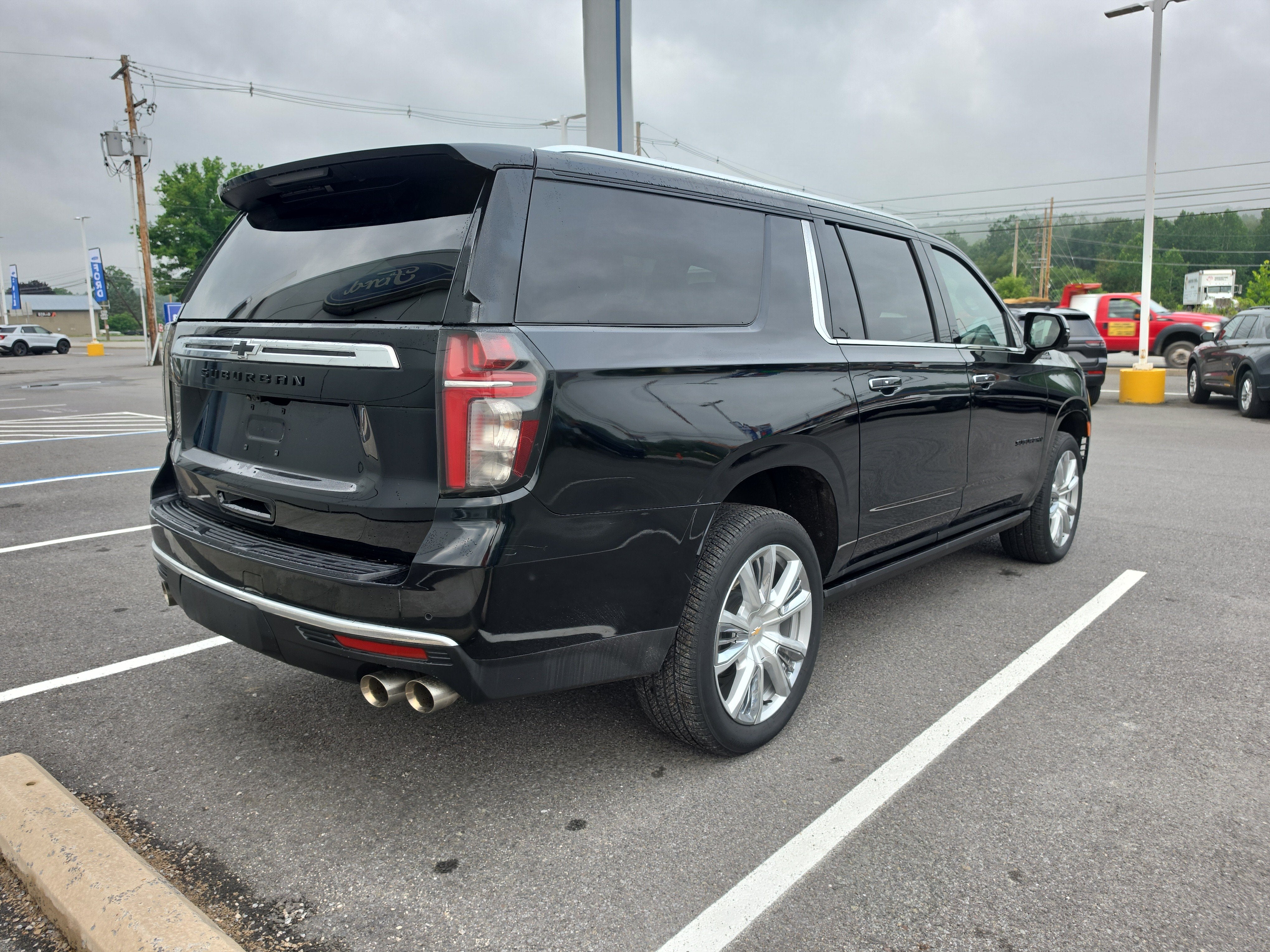 2024 Chevrolet Suburban High Country