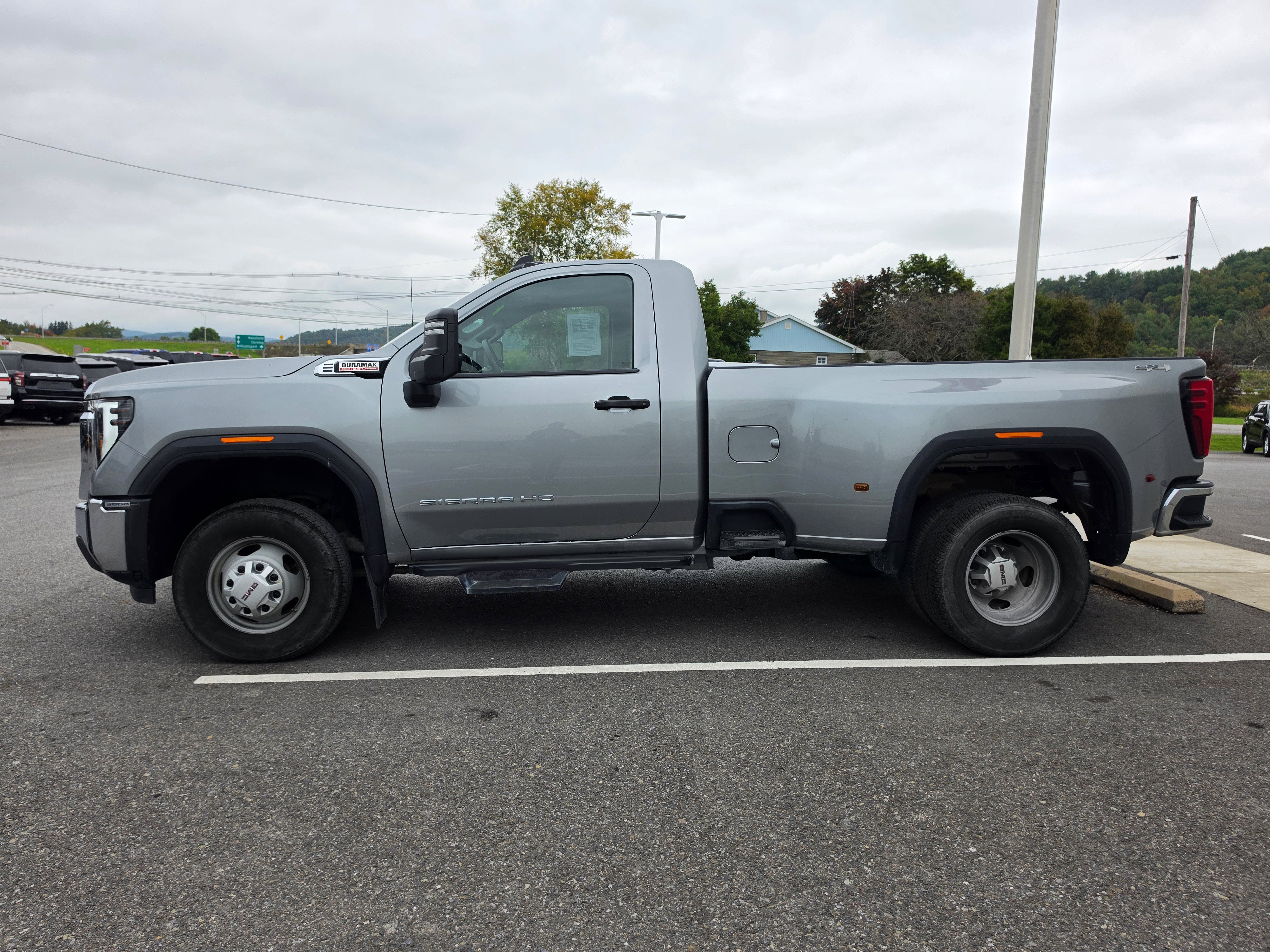 2024 GMC Sierra 3500HD Pro
