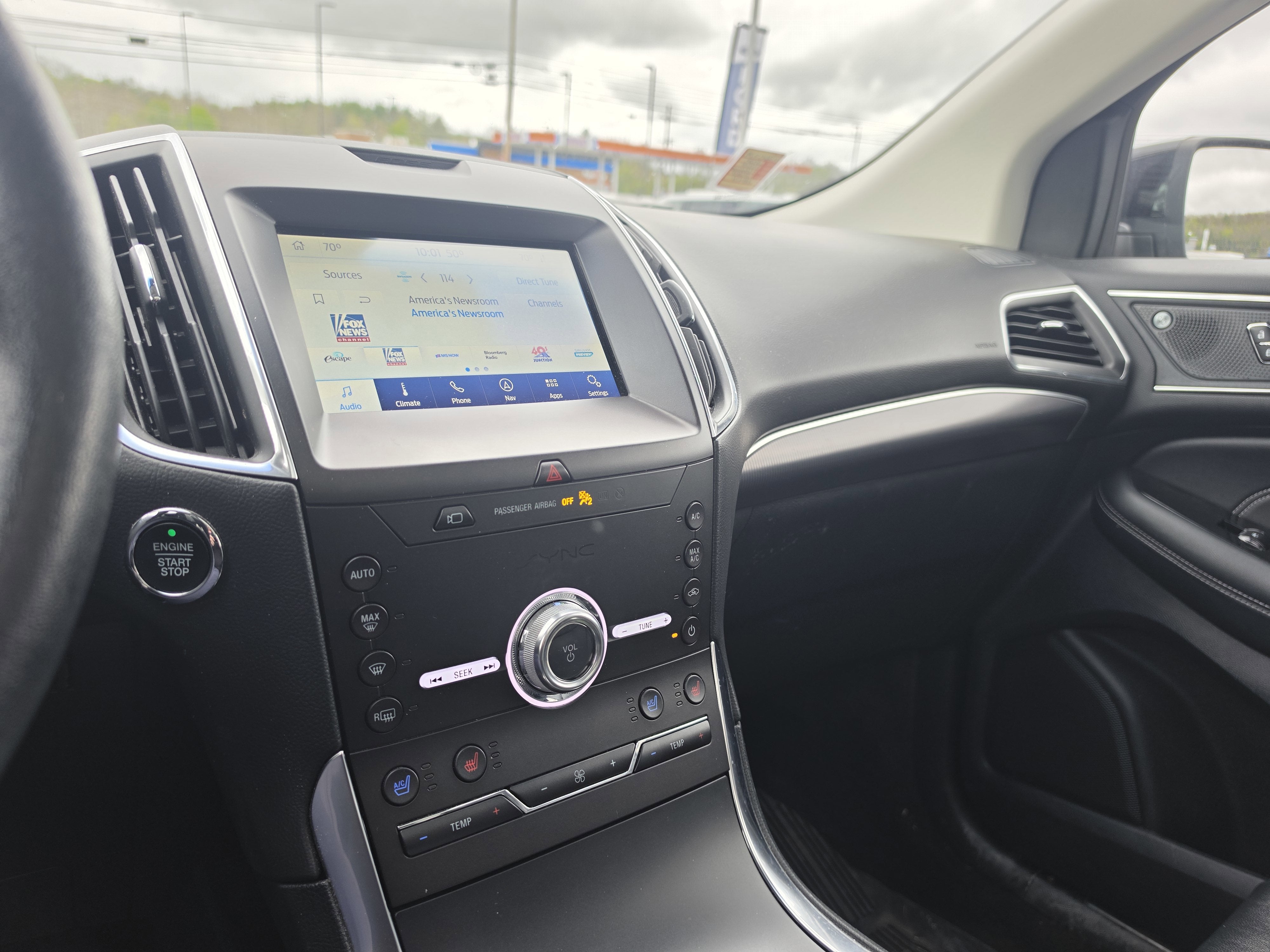2020 Ford Edge Titanium