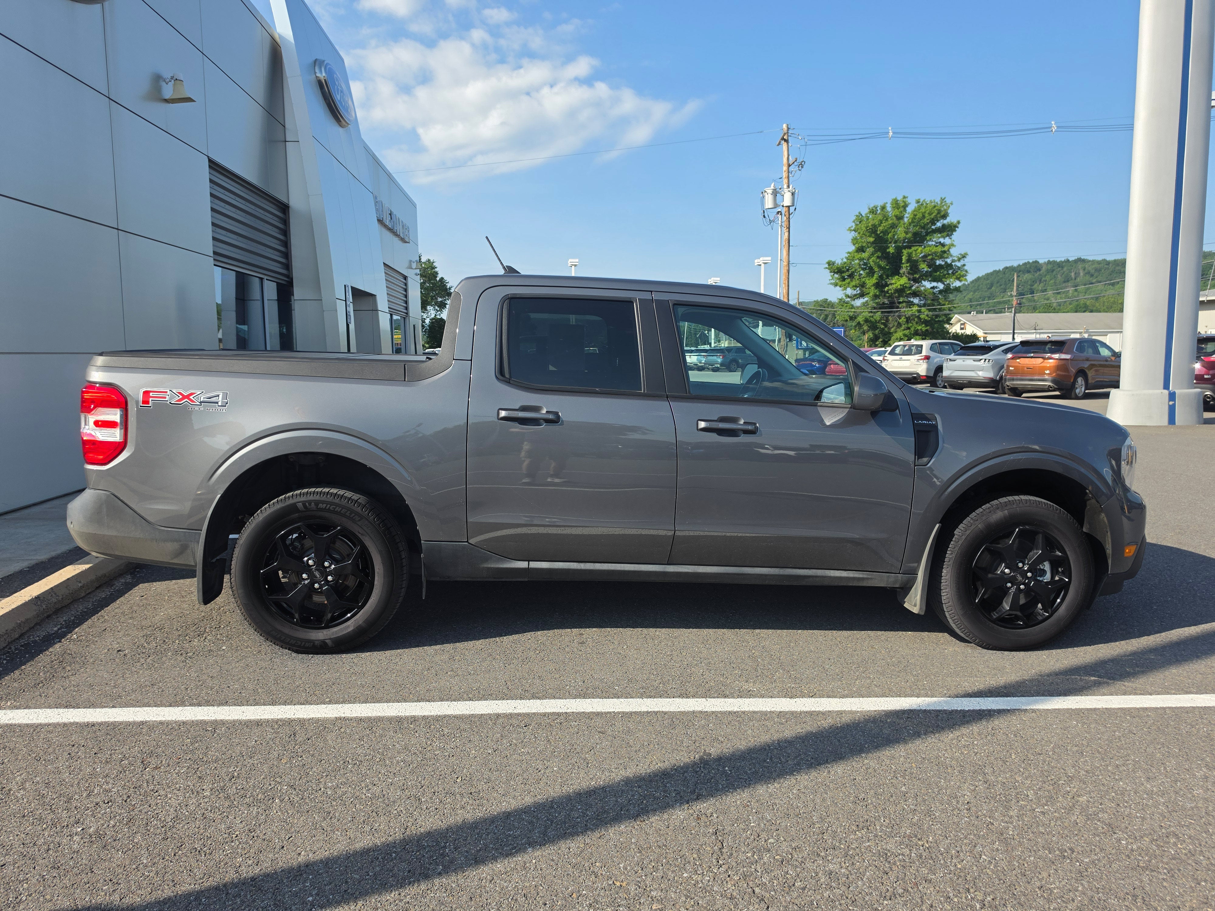 2022 Ford Maverick LARIAT