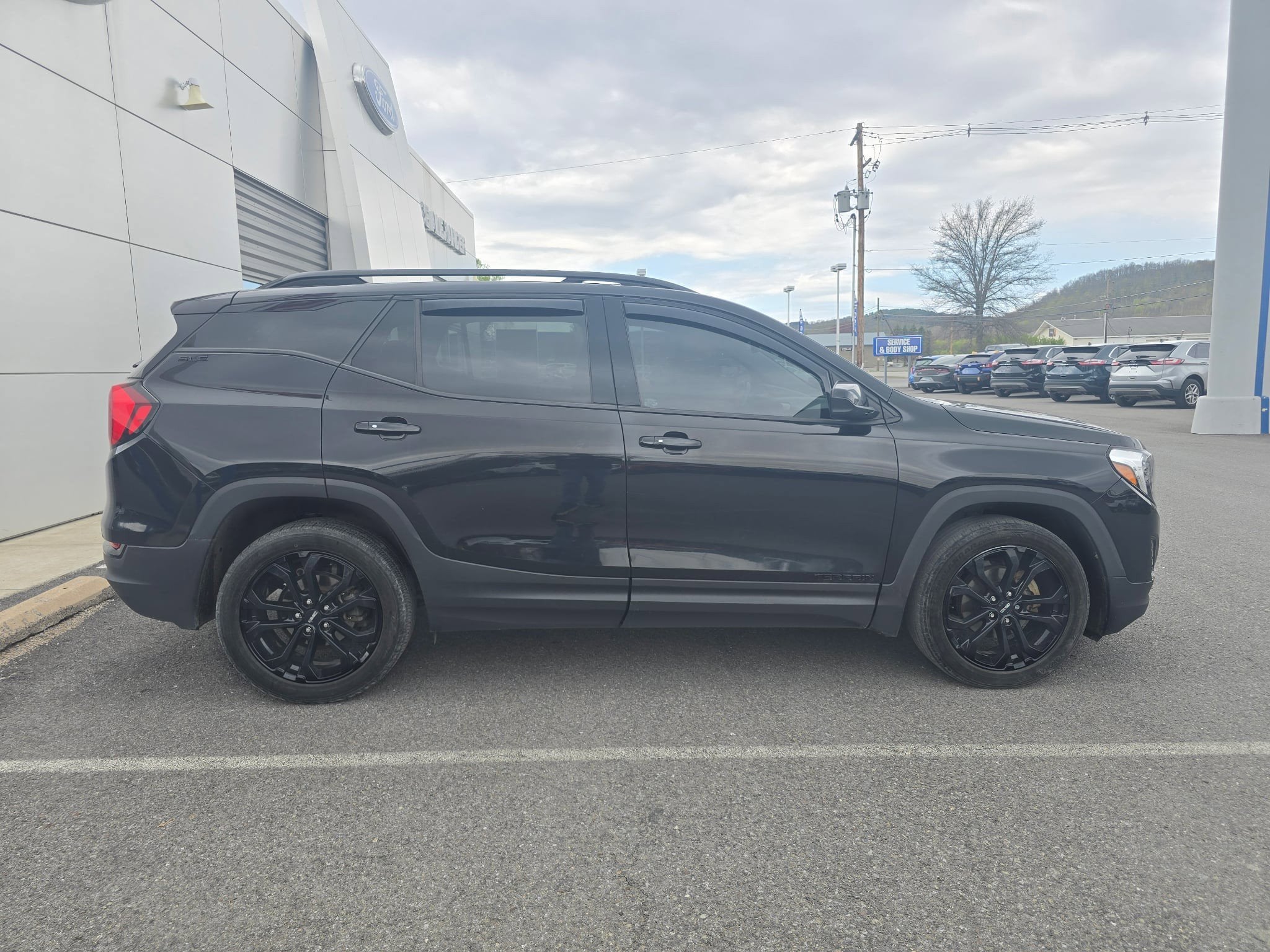 2021 GMC Terrain SLE