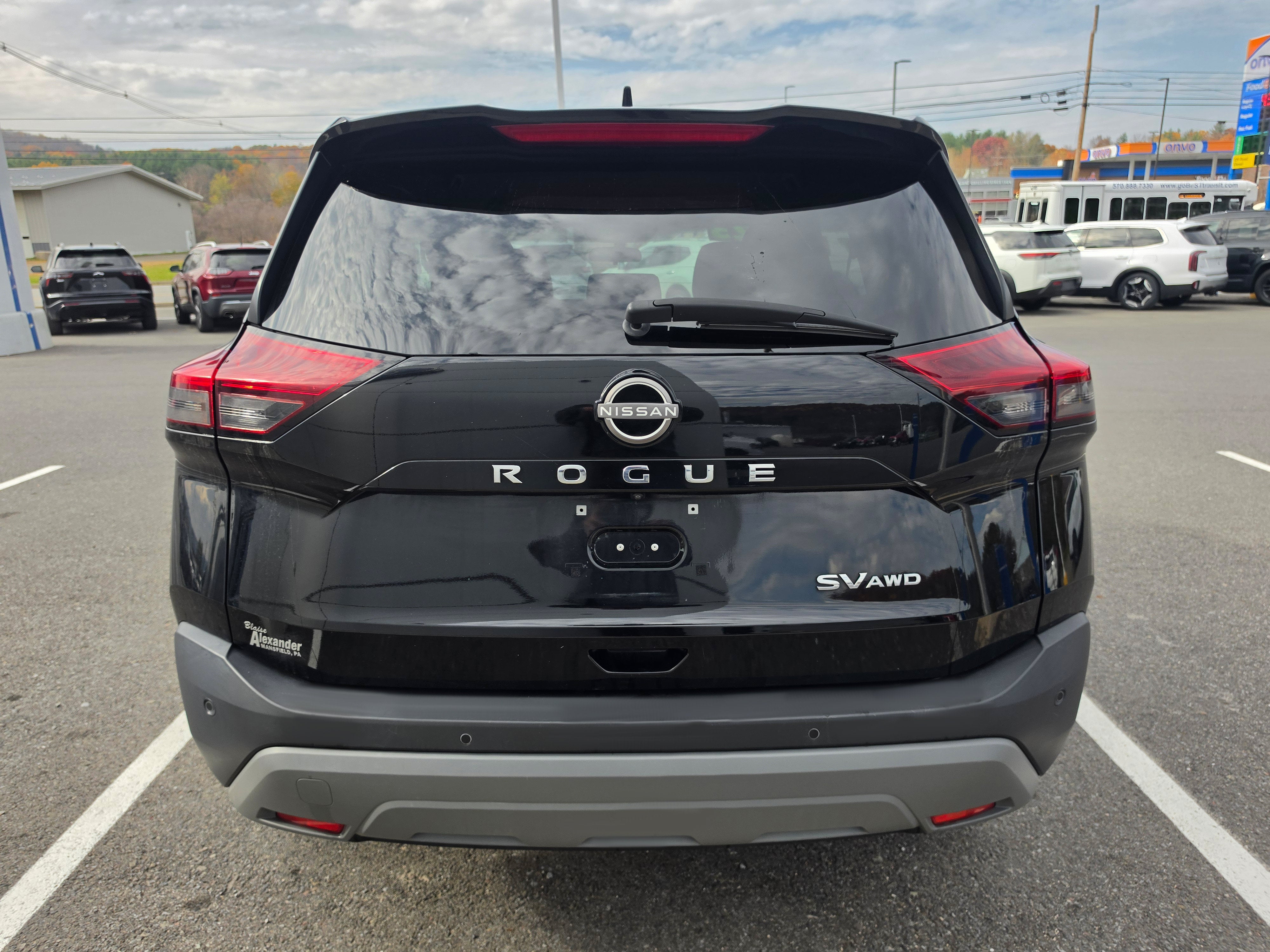 2023 Nissan Rogue SV