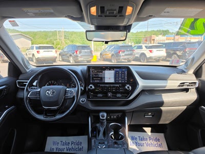 2021 Toyota Highlander Platinum