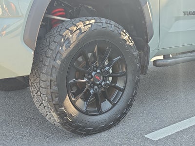 2023 Toyota Tundra 4WD SR5
