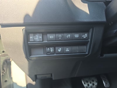 2023 Toyota Tundra 4WD SR5