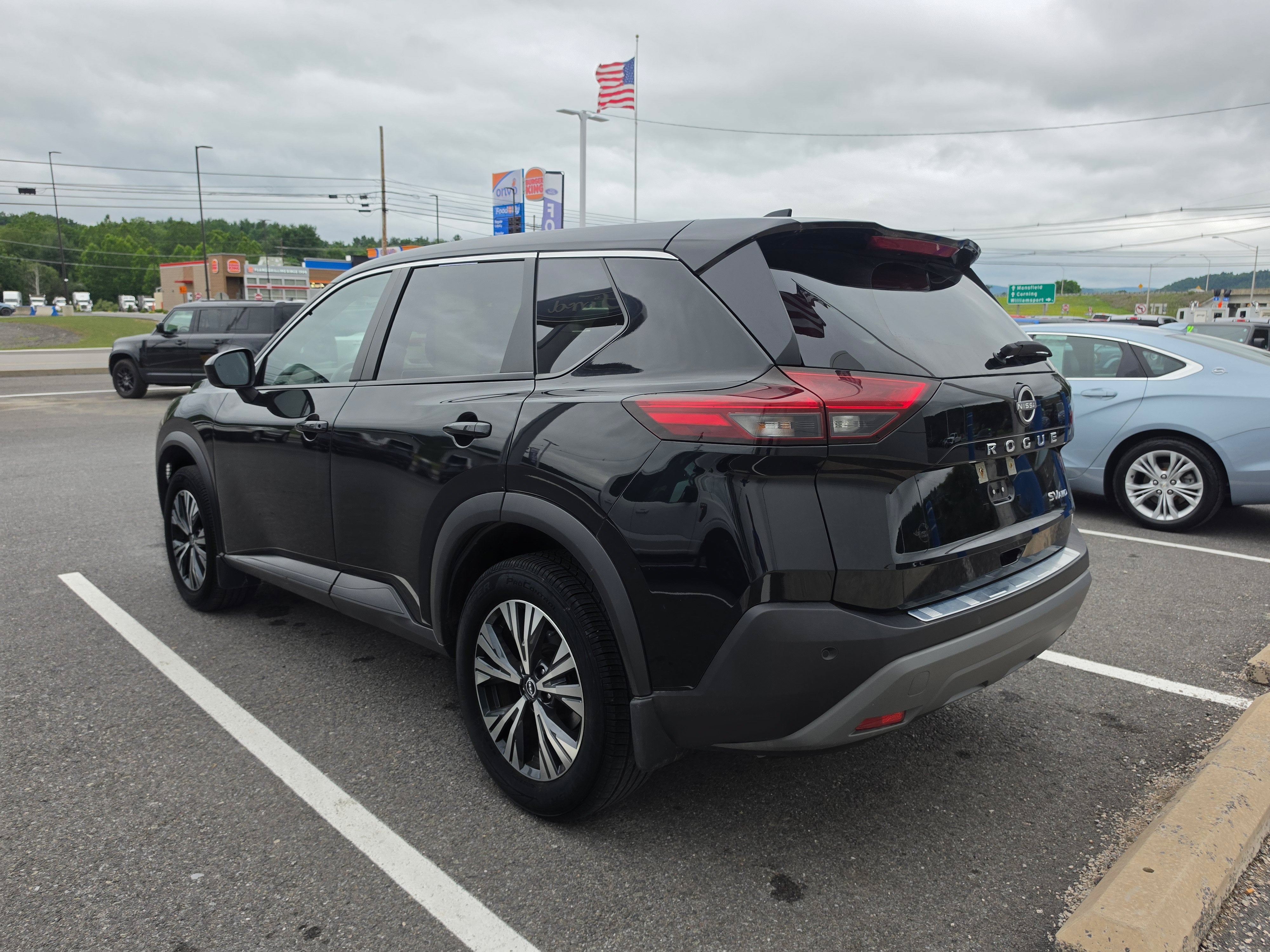 2023 Nissan Rogue SV