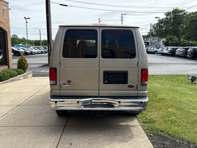 2014 Ford Econoline Wagon XLT
