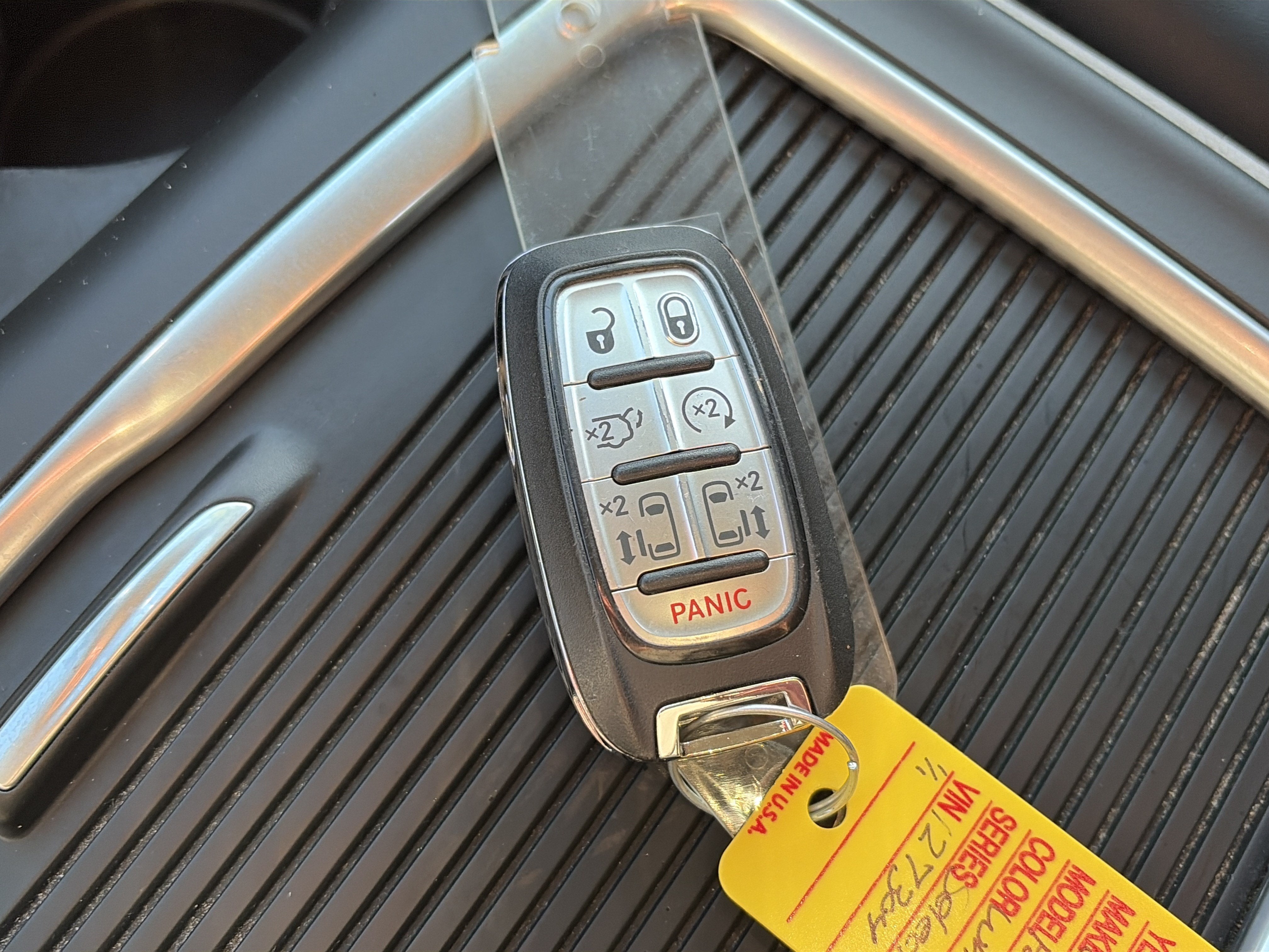 2024 Chrysler Pacifica Hybrid Select