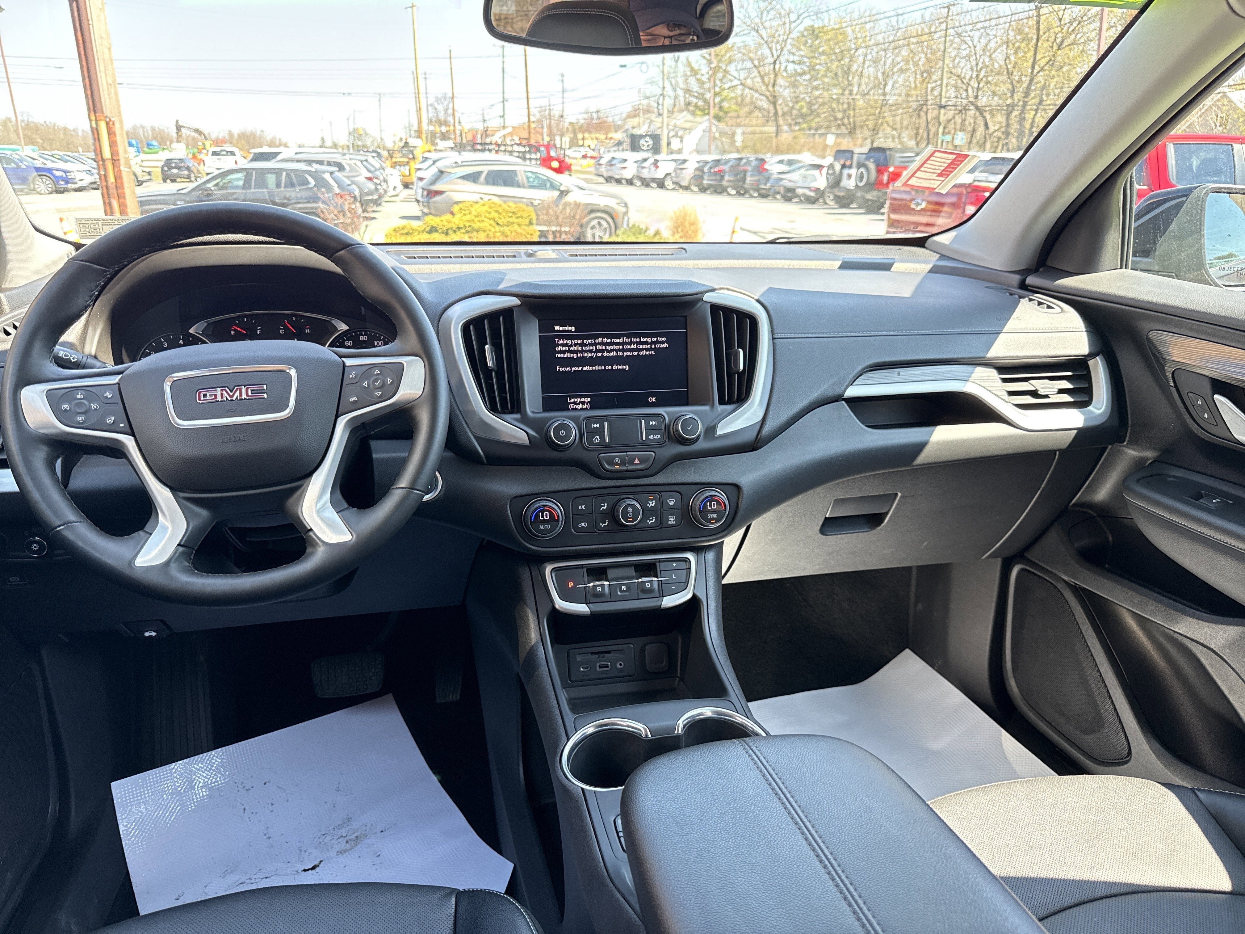 2024 GMC Terrain SLT