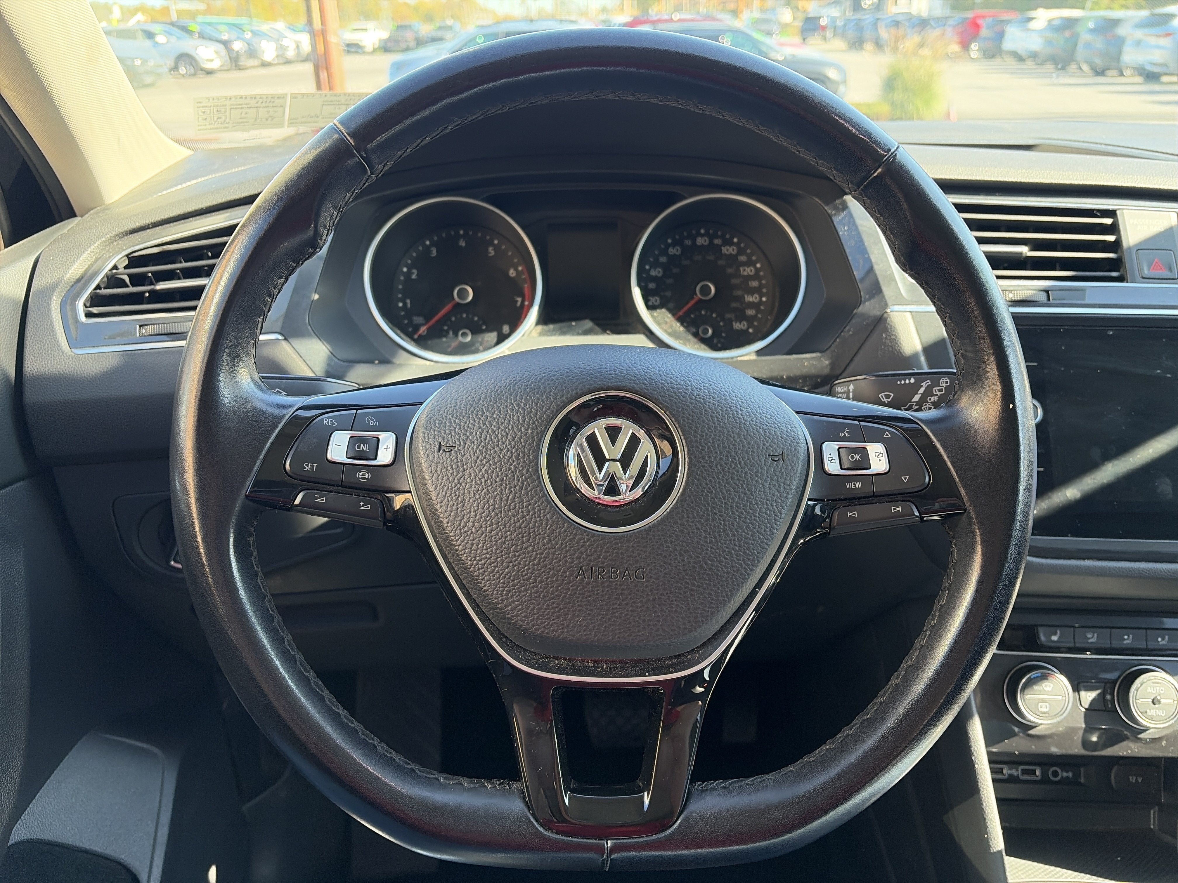 2019 Volkswagen Tiguan SE