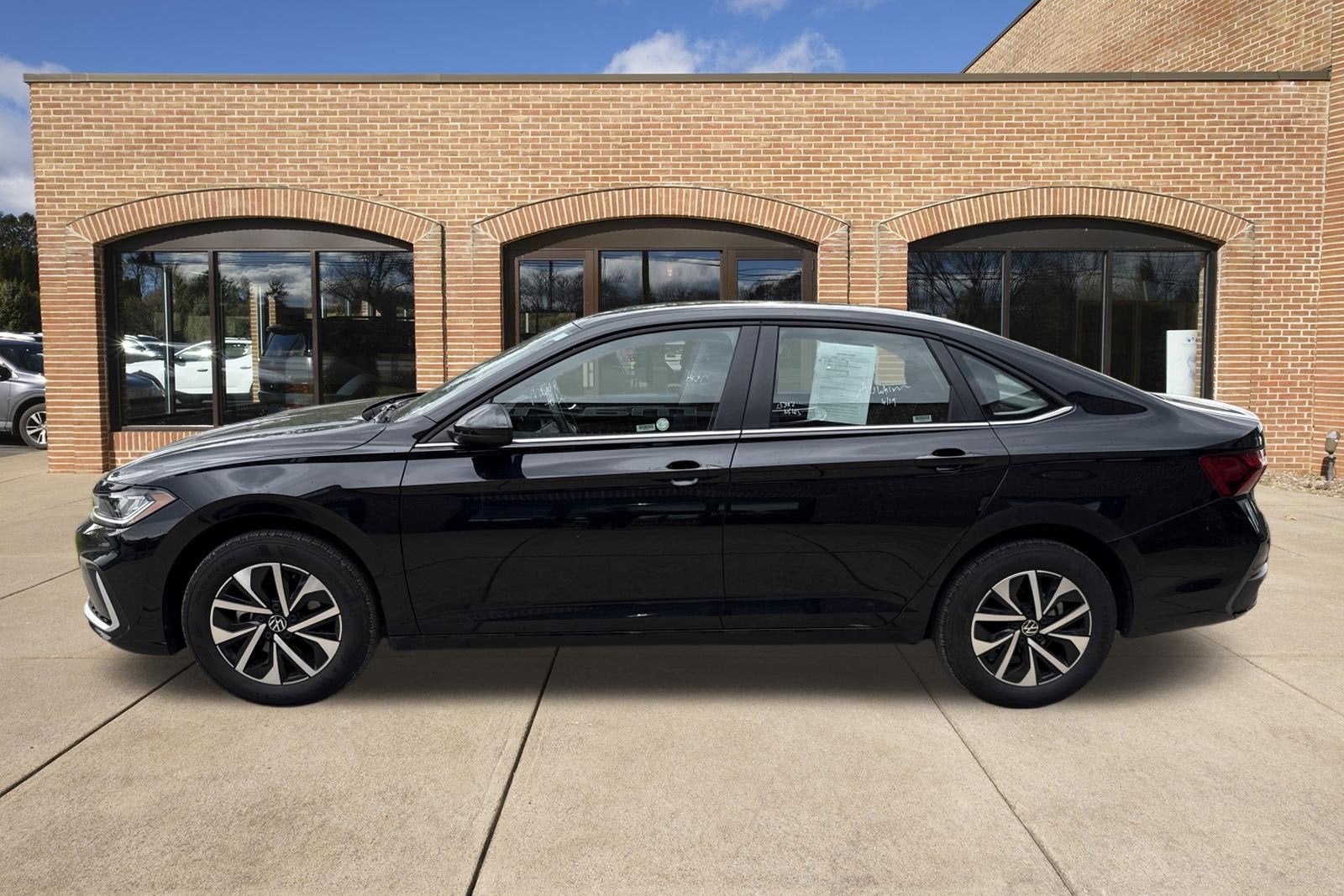 2025 Volkswagen Jetta S