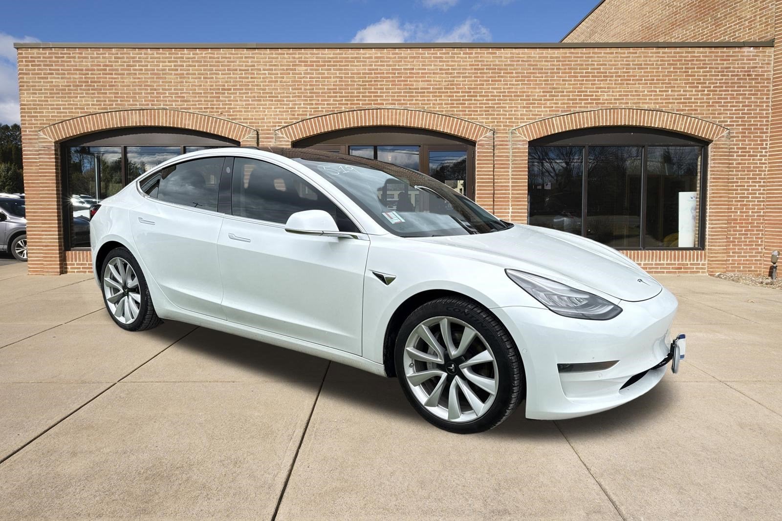 2020 Tesla Model 3 Standard Range
