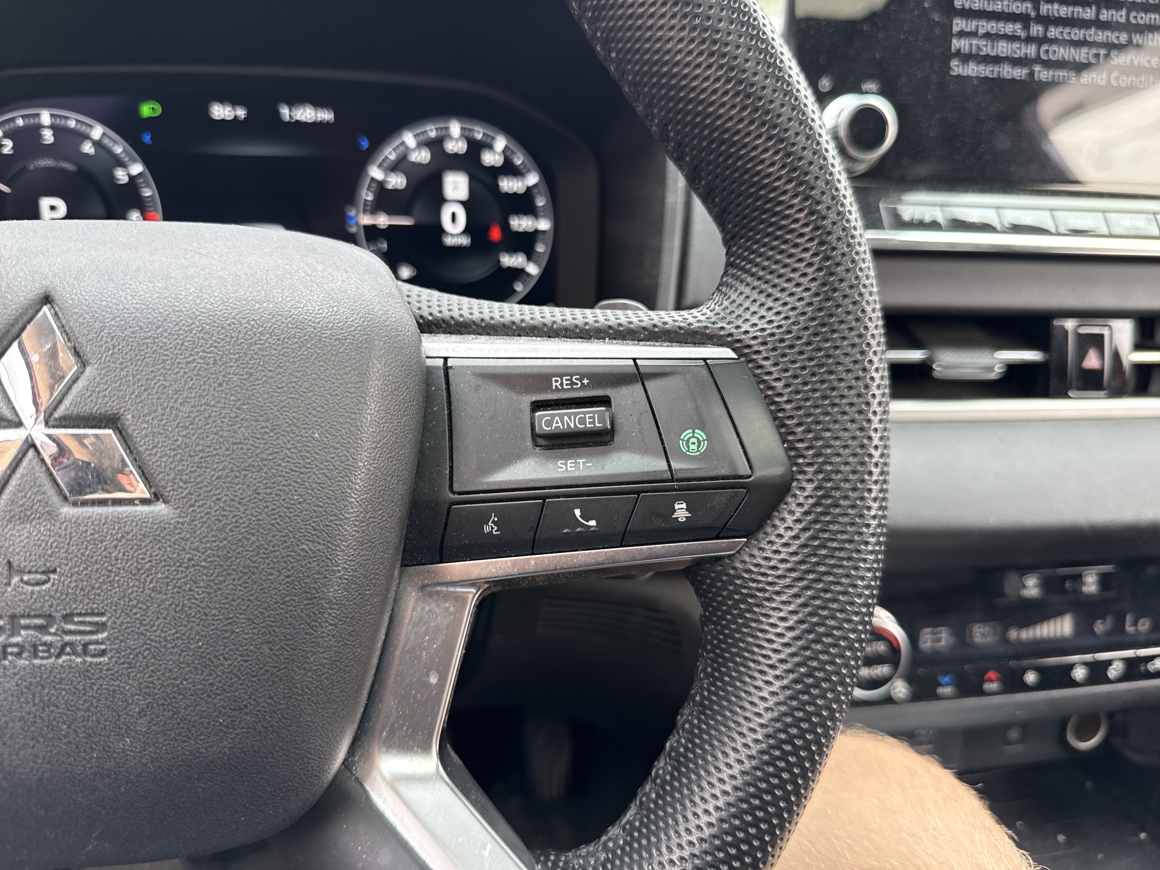 2023 Mitsubishi Outlander SEL