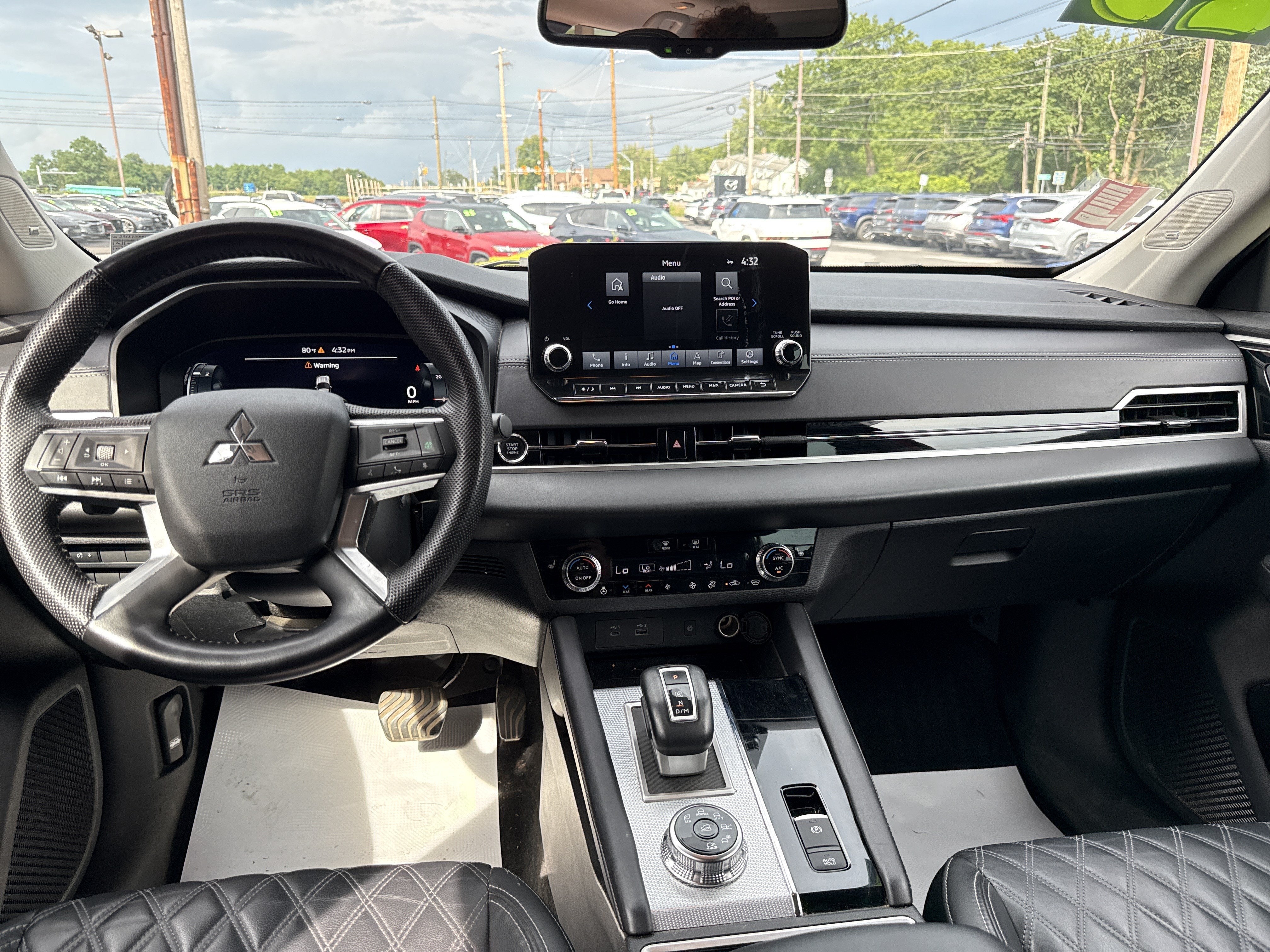 2023 Mitsubishi Outlander SEL