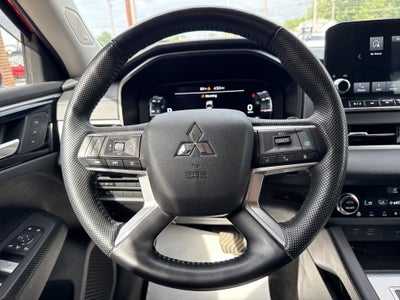 2023 Mitsubishi Outlander SEL
