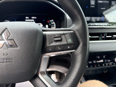 2023 Mitsubishi Outlander SEL
