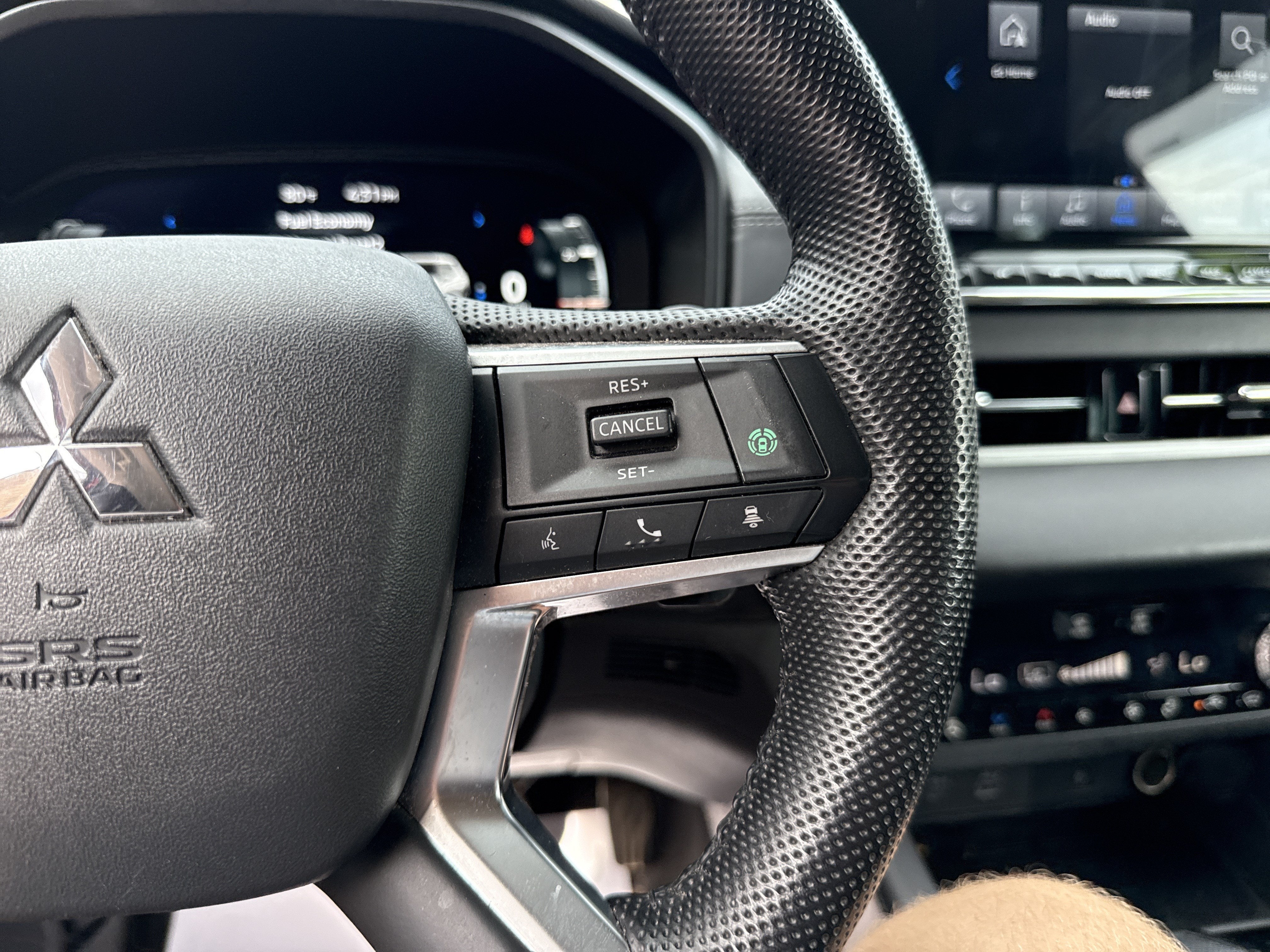 2023 Mitsubishi Outlander SEL