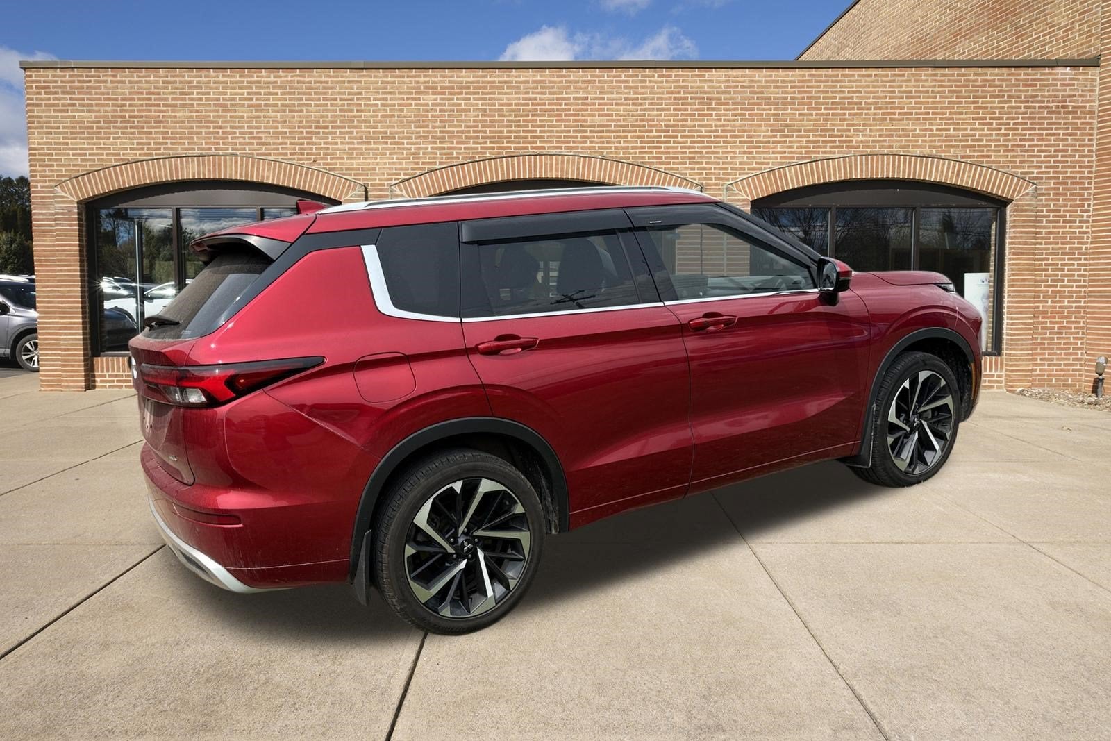 2023 Mitsubishi Outlander SEL