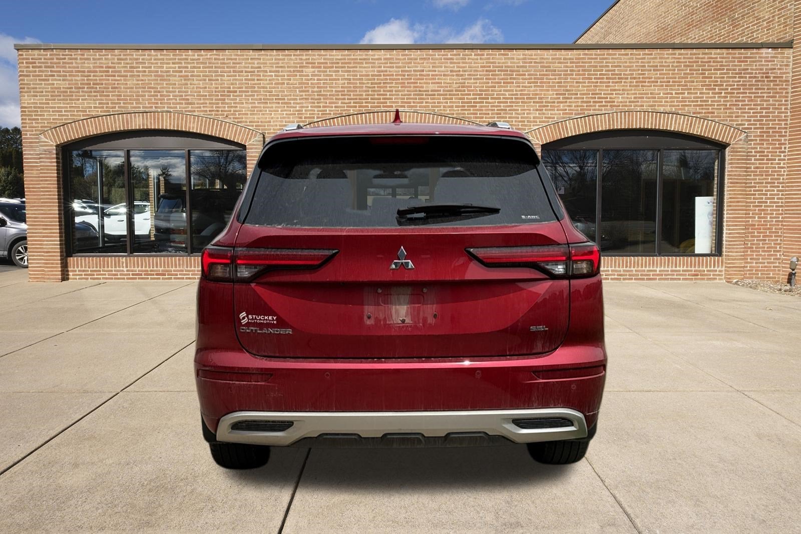 2023 Mitsubishi Outlander SEL